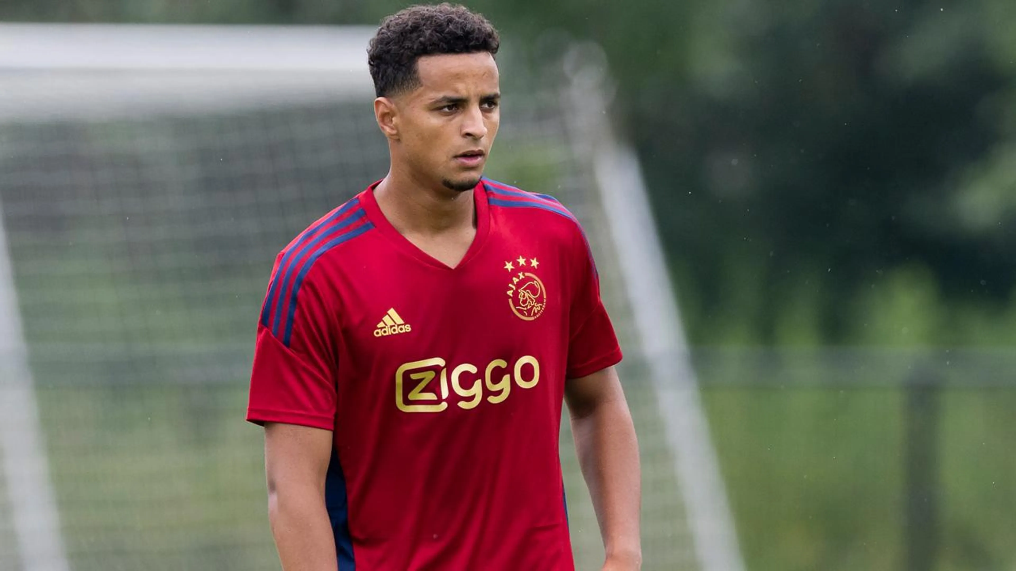 Che fine ha fatto Ihattaren? L’olandese assente dal ritiro dell’Ajax: è stato minacciato e intimidito