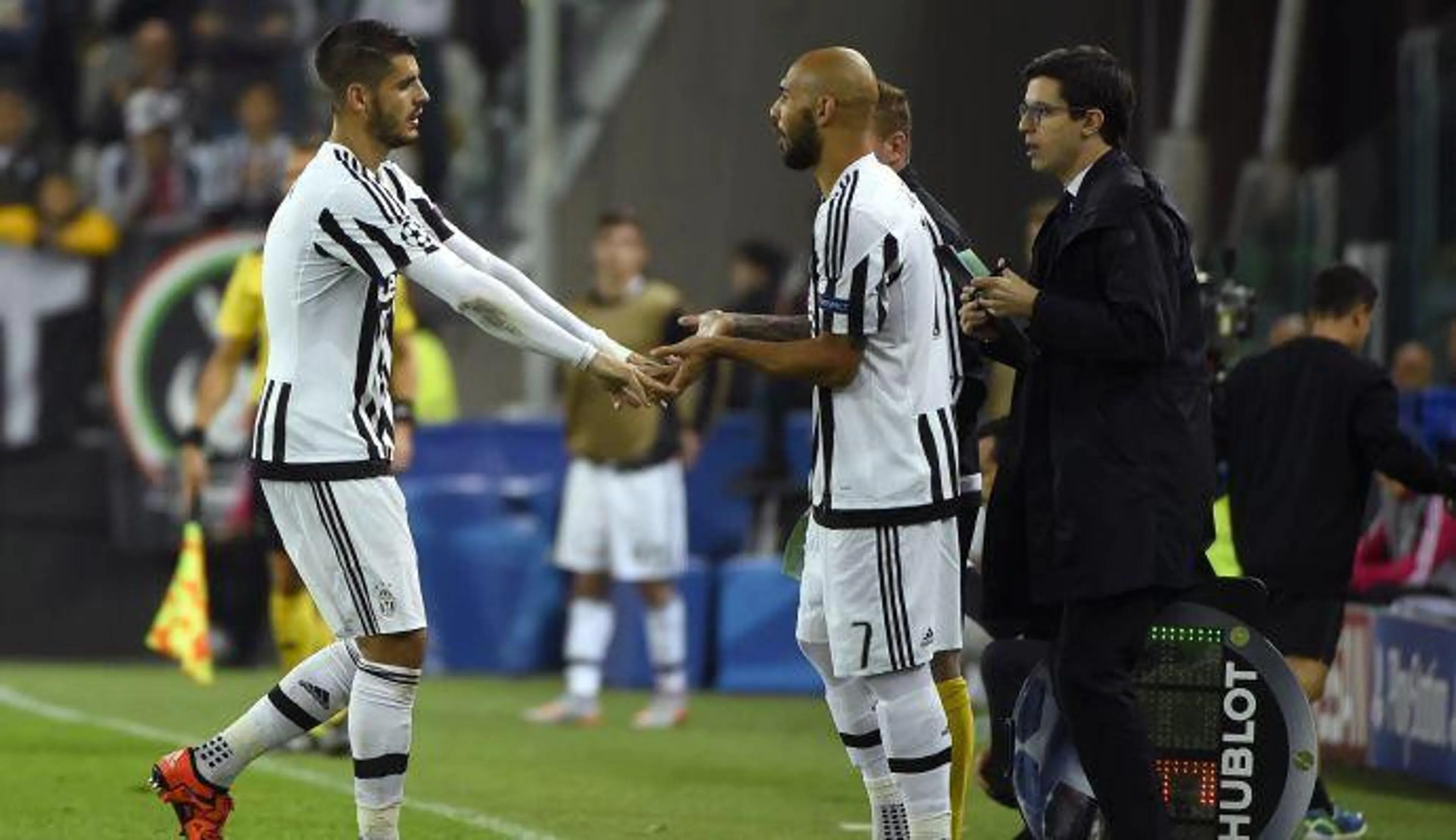 Amici oltre lo spogliatoio