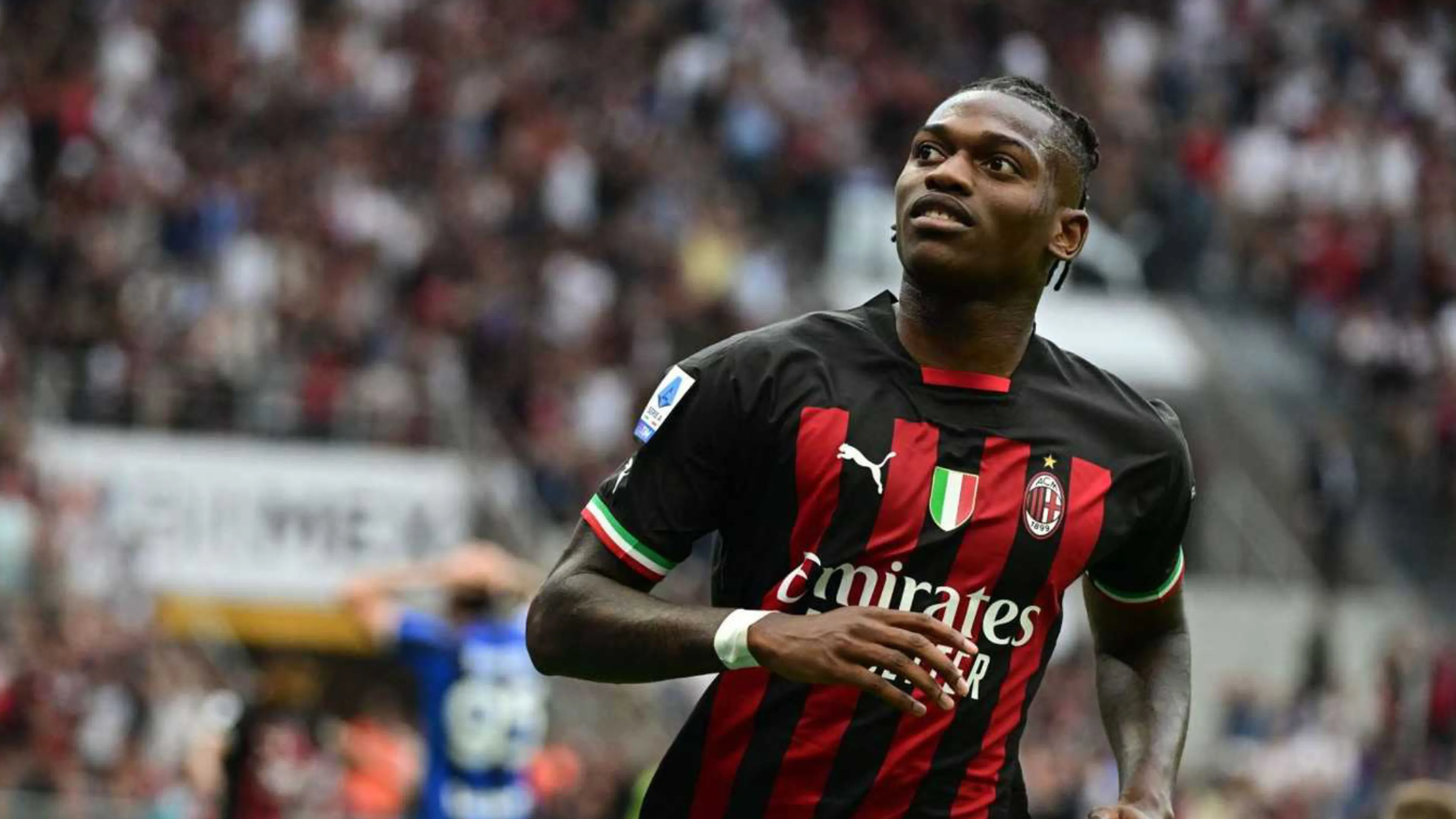 Inter-Milan, l’esclusione di Leao fa infuriare i tifosi rossoneri: “Pioli è impazzito”