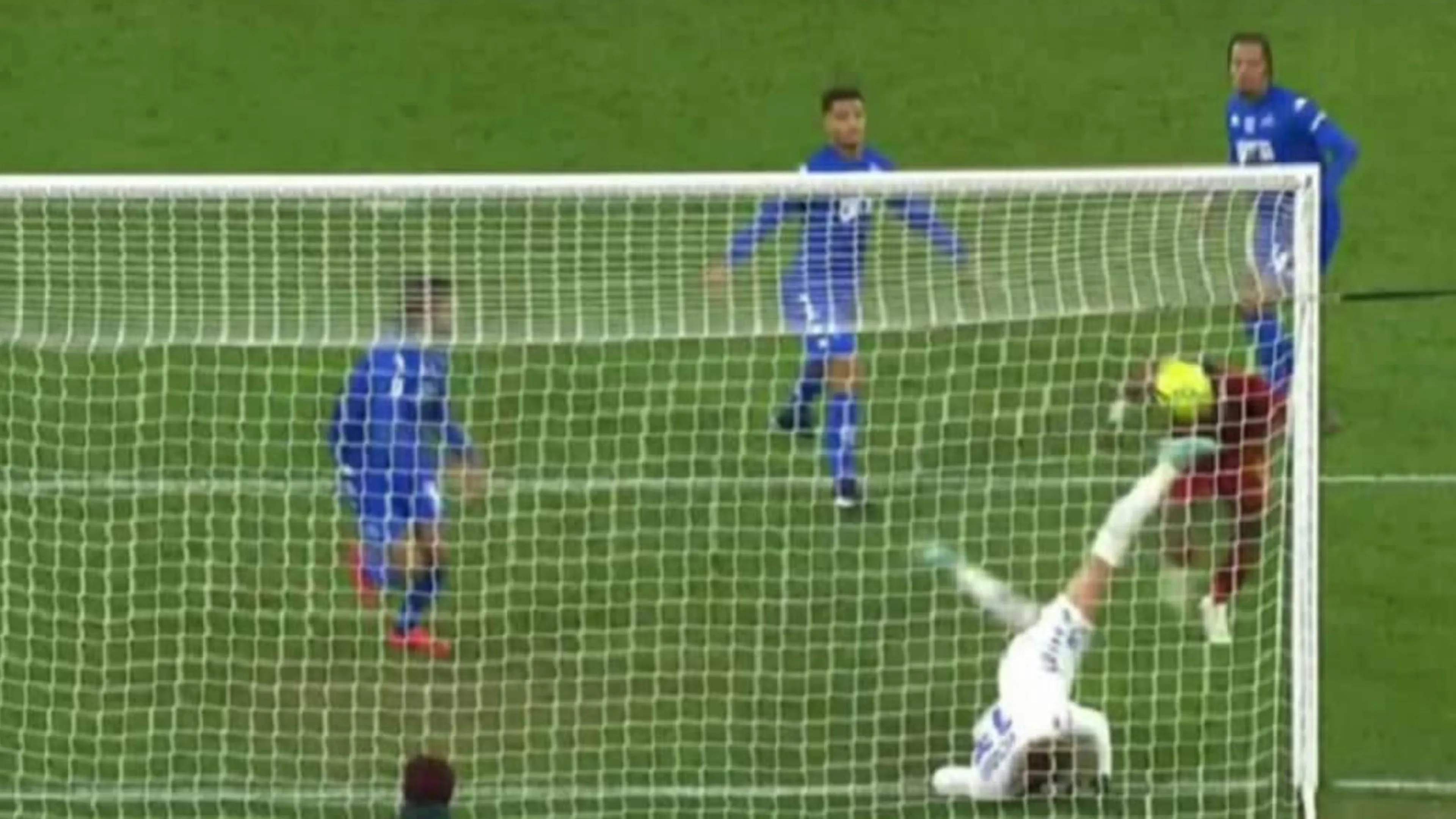 Roma-Empoli, Vicario in versione Superman: tripla parata da urlo (VIDEO)