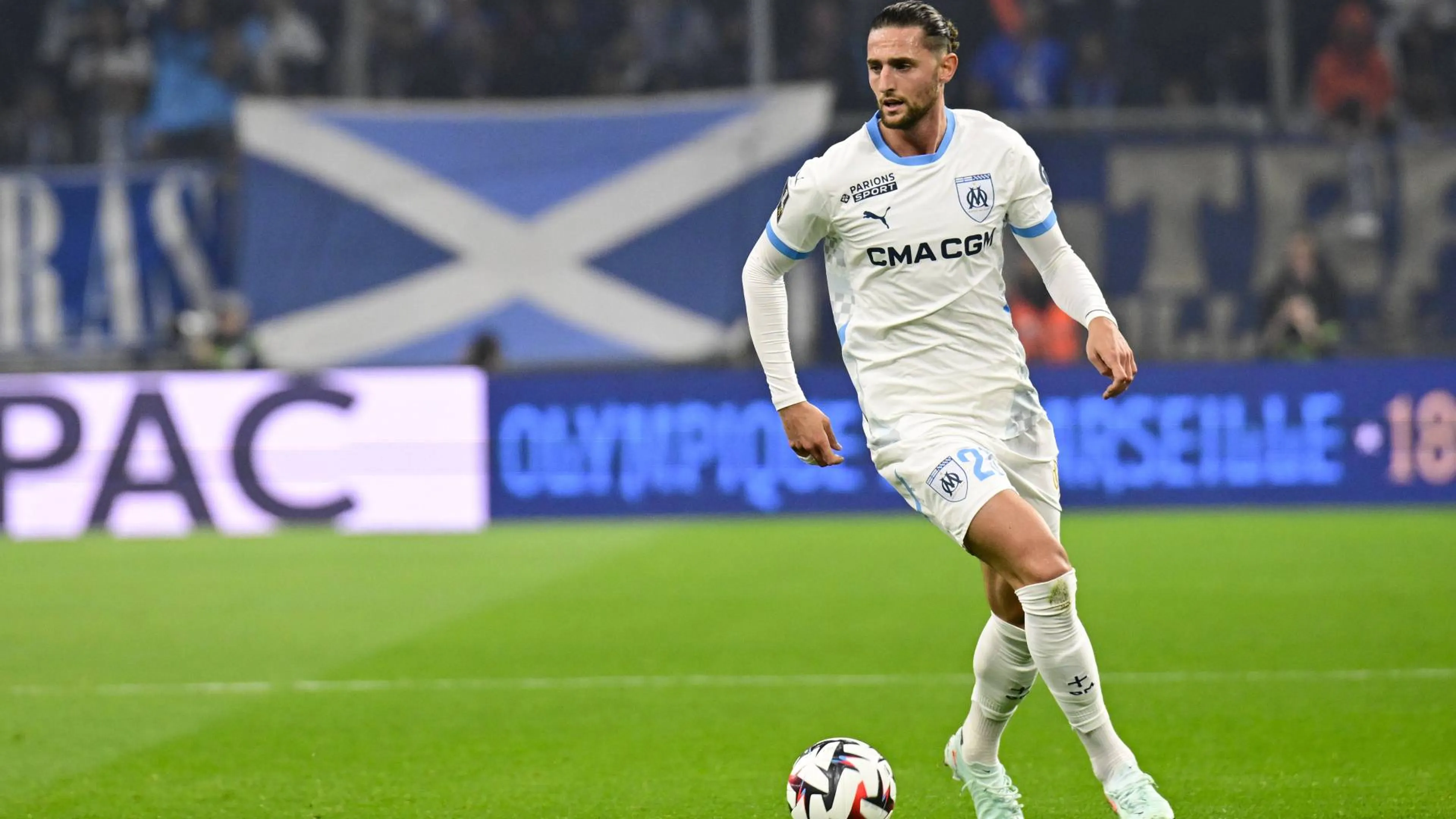 Copertina di Rabiot: Allegri, Roma, lite con Ibra, rifiuto della Nazionale. 10 curiosità sul centrocampista francese