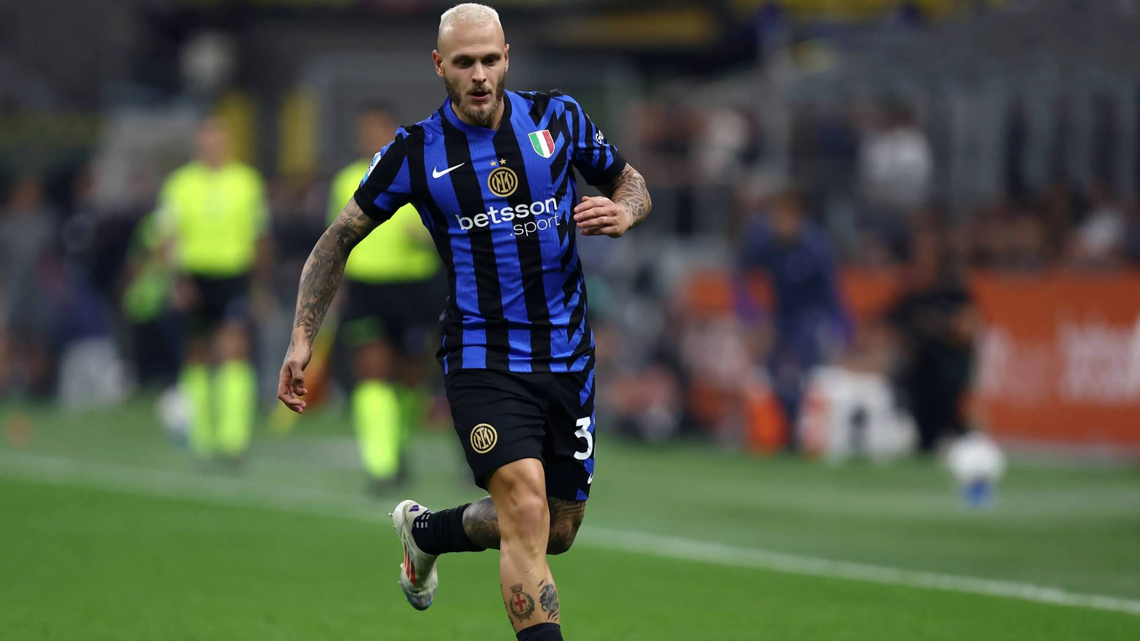 Copertina di Dimarco: tatuaggi, idoli, vita privata. Dieci curiosità sull'esterno dell'Inter