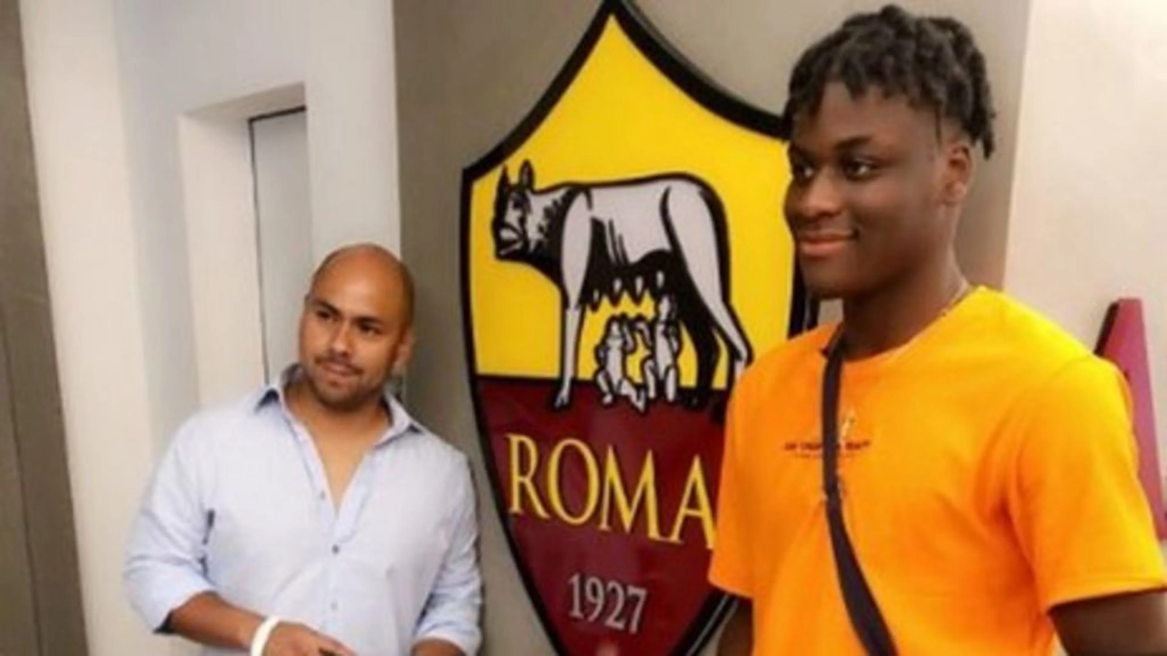 Copertina di Roma, 16enne Alemanji racconta il primo incontro con Pedro: “Uno shock”