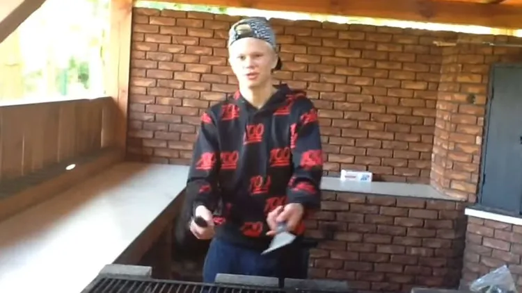 /images/1/9/6/1961070125-erling-haaland-borussia-dortmund-transfer-musik-video-rap-mo7p0qbcnef.jpg