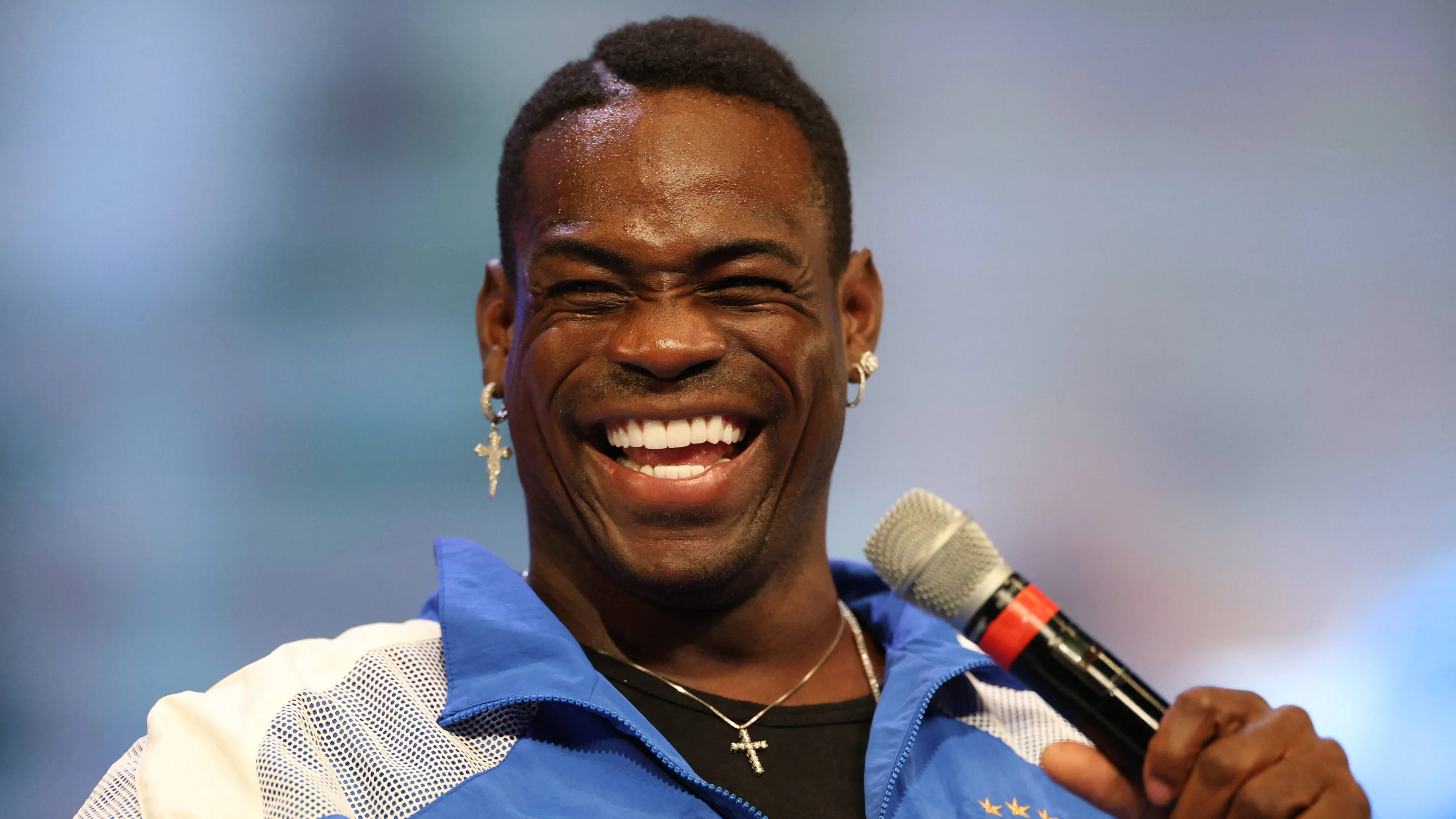 Vieira esonerato, Balotelli se la ride su Instagram e attacca lil francese