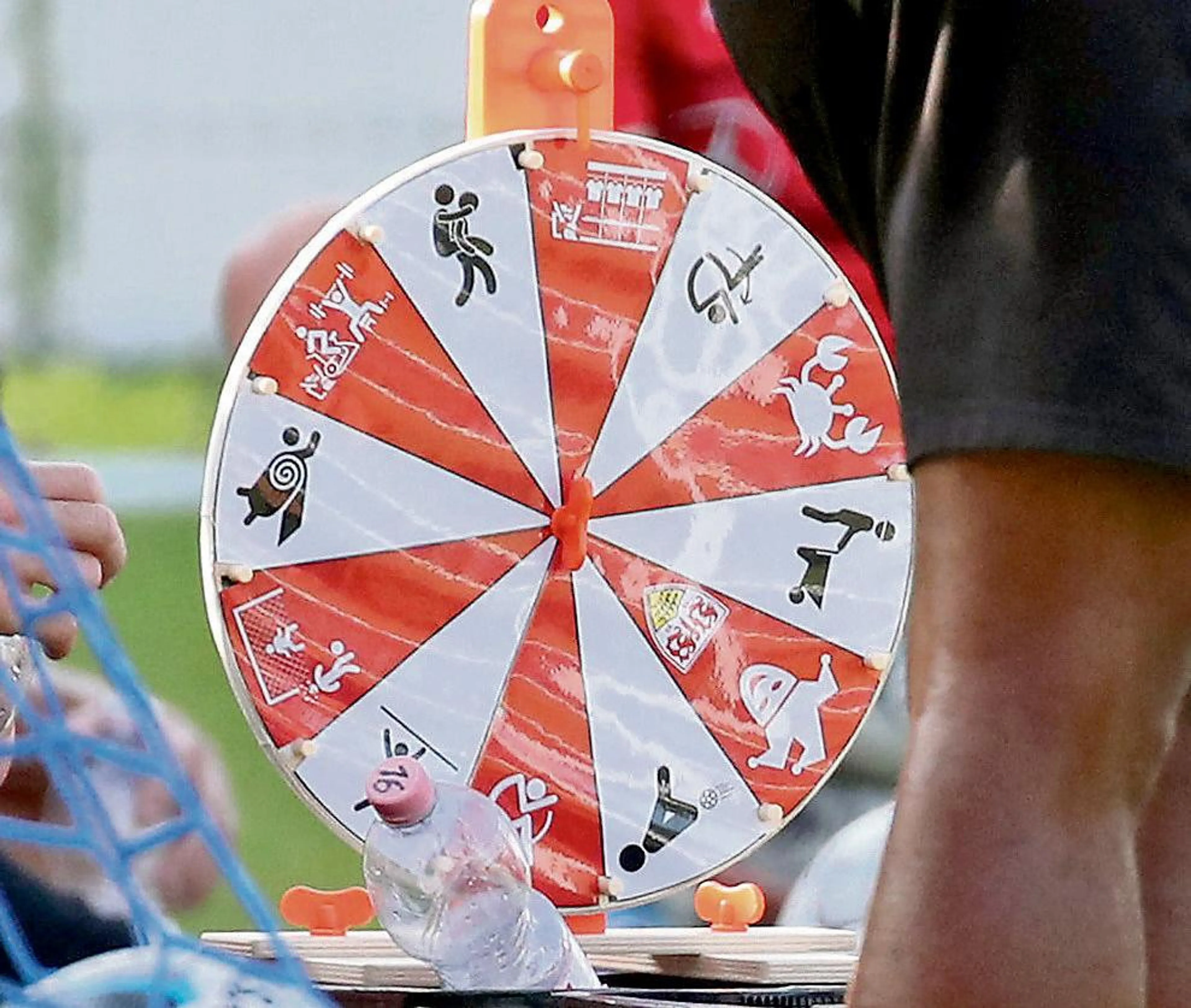 Copertina di Stoccarda, Ruota della Sfortuna per chi si allena male