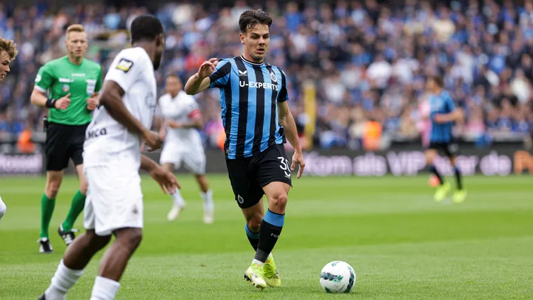 /images/2/5/0/250525-club-brugge-vs-r-antwerp-fc-ardon-jashari-30-of-club-brugge-in-action-with-the-ball-during-the-jupiler-pro-league-season-2024-2025-matchday-10-in-the-champions-play-offs-between-club-brugge-kv-and-royal-antwerp-fc-on-may-25-2025-in-brugge-belgium-photo-by-frank-abbeloos-isosport-brugge-belgium-copyright-xfrankxabbeloosx-bruggeantwerp1152-2jpg_1752585638699.jpg