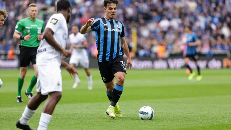 /images/2/5/0/250525-club-brugge-vs-r-antwerp-fc-ardon-jashari-30-of-club-brugge-in-action-with-the-ball-during-the-jupiler-pro-league-season-2024-2025-matchday-10-in-the-champions-play-offs-between-club-brugge-kv-and-royal-antwerp-fc-on-may-25-2025-in-brugge-belgium-photo-by-frank-abbeloos-isosport-brugge-belgium-copyright-xfrankxabbeloosx-bruggeantwerp1152-2jpg_1754063107185.jpg