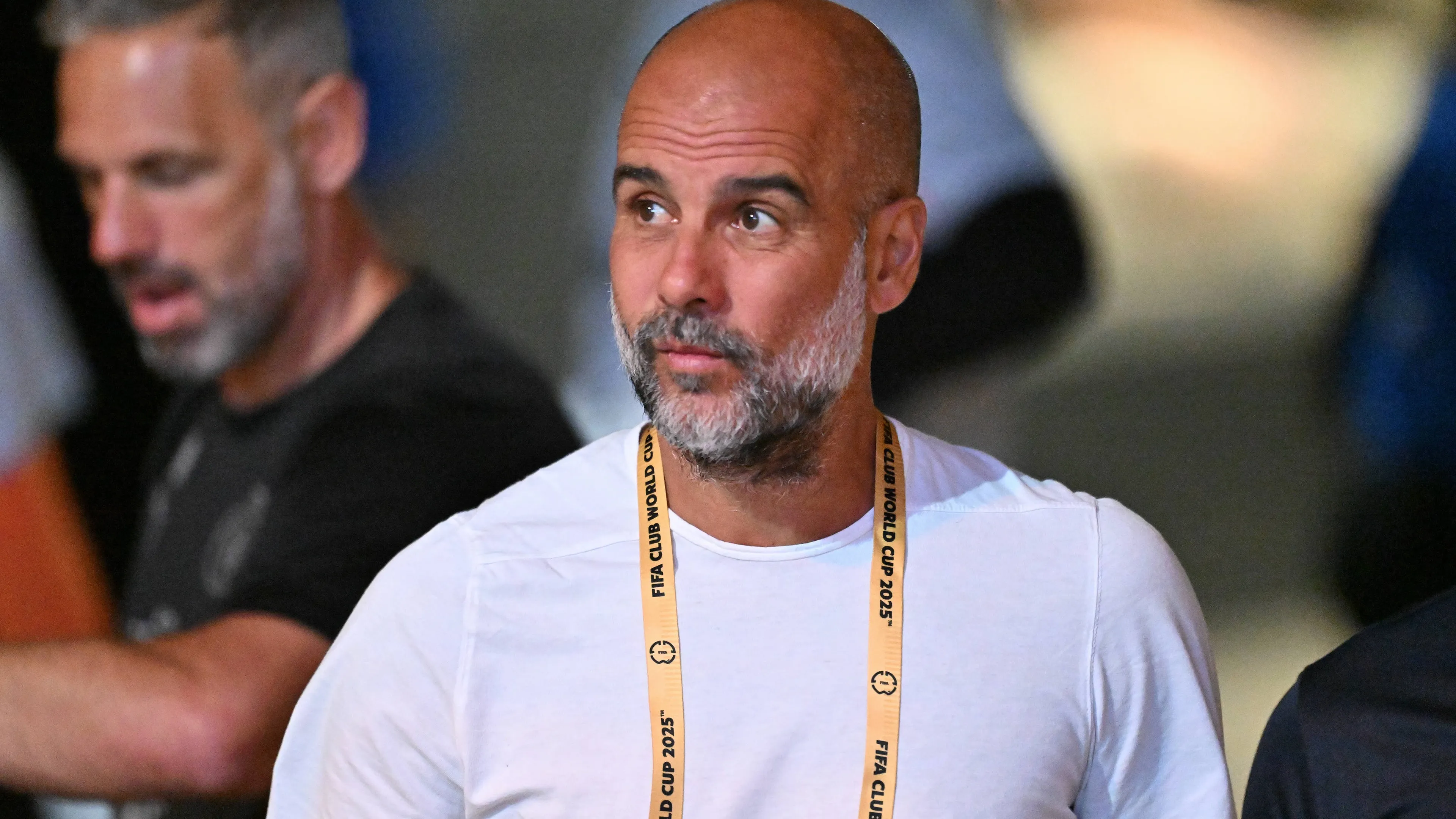 Manchester City, Guardiola avvisa la Juve: "Echeverri prova le punizioni a ogni allenamento"