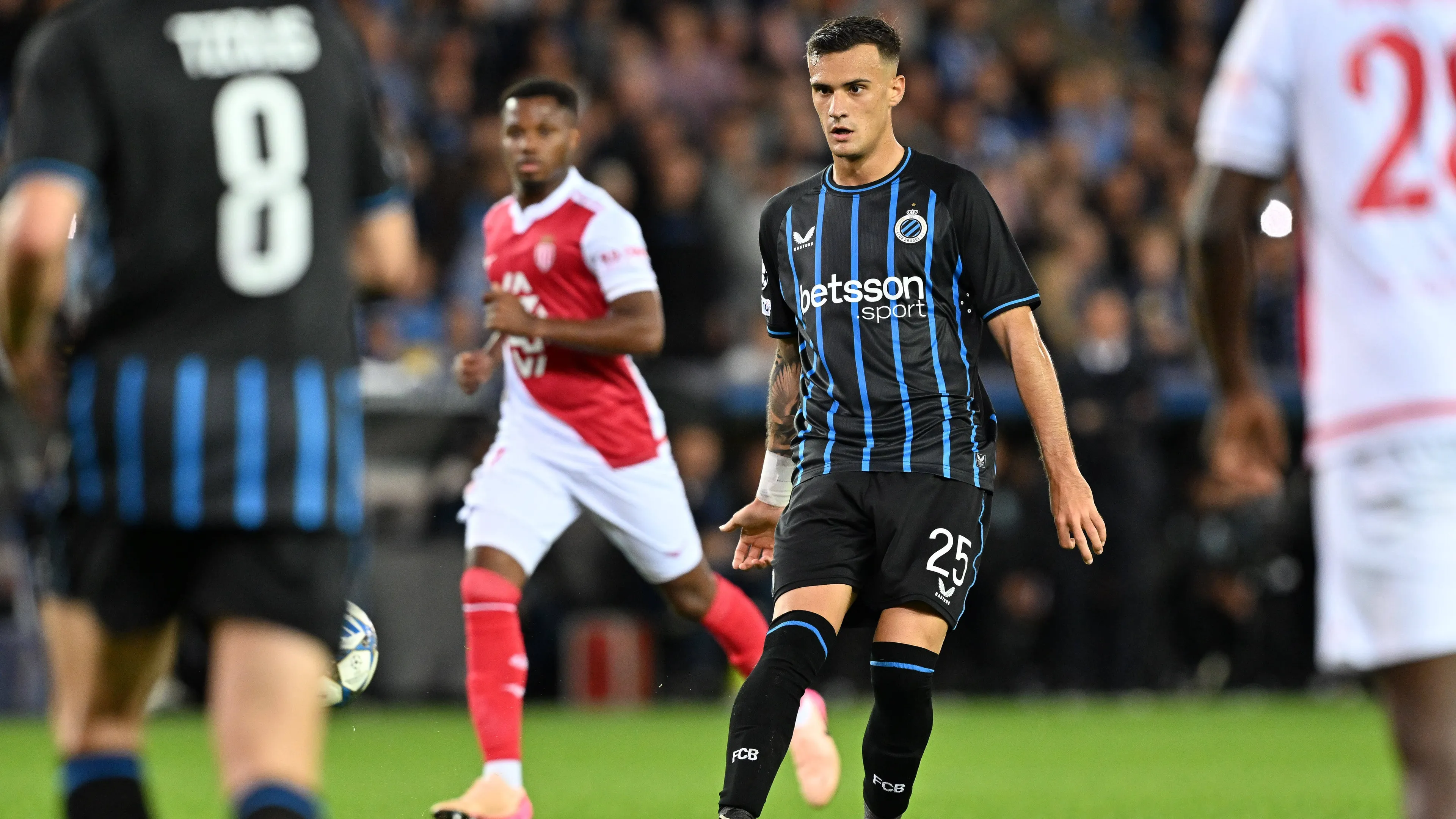 In Belgio esplode la stella di Stankovic, l'Inter può riprenderlo, ma serviranno parecchi soldi