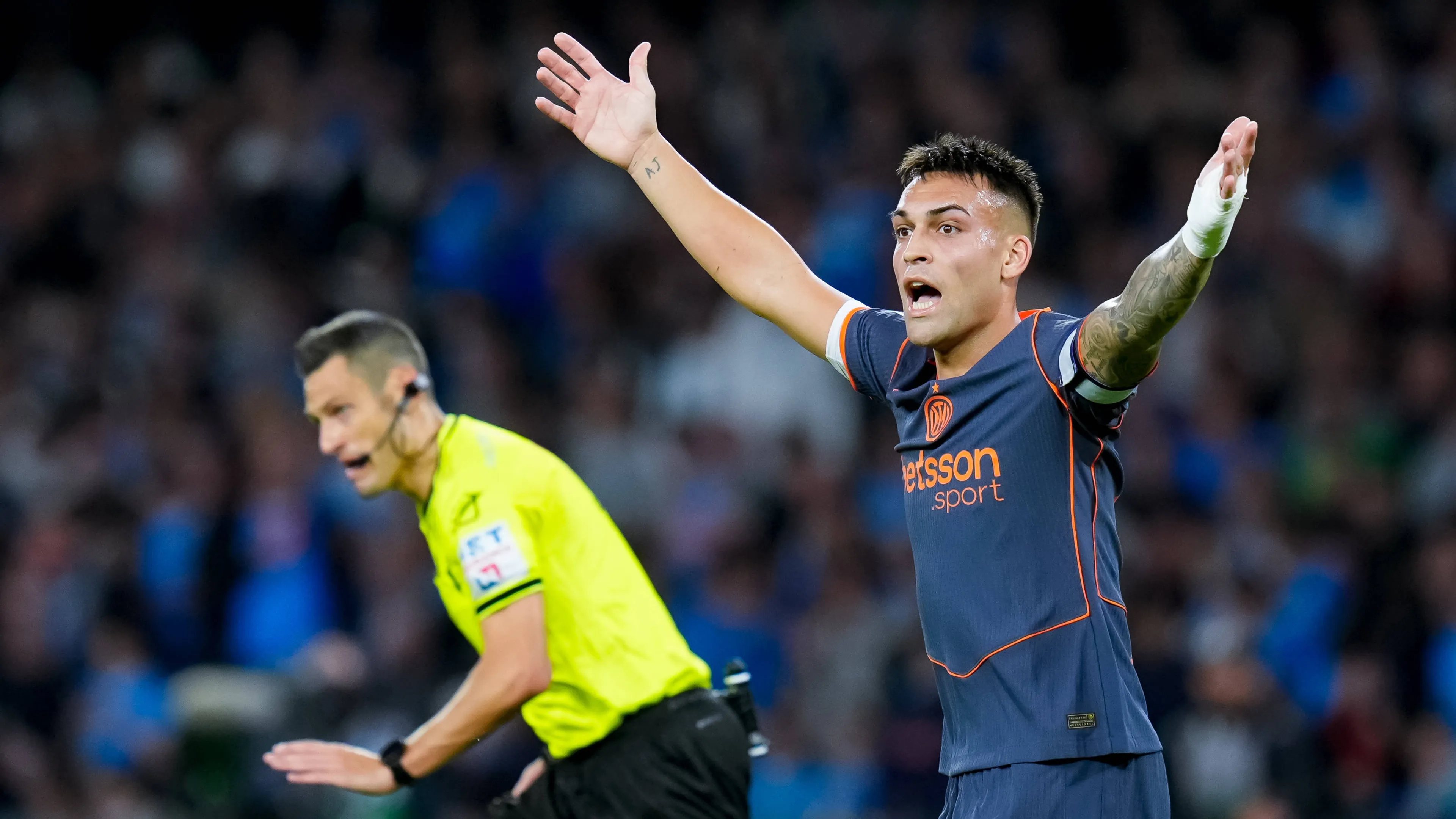 Napoli-Inter, rissa sfiorata tra Lautaro e Conte al 60esimo. Ecco cosa si sono detti