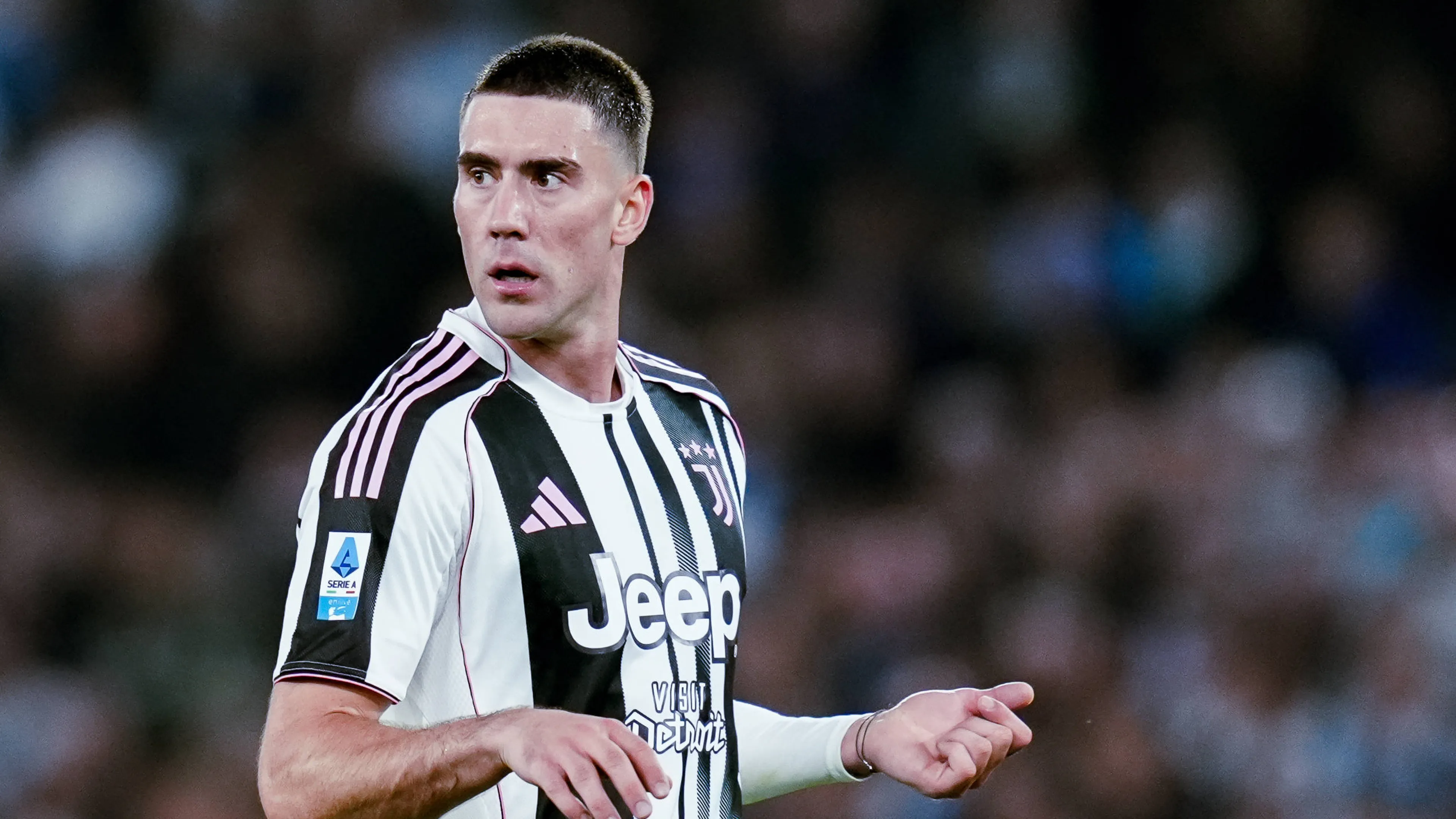 Vlahovic parla da leader: "Dobbiamo guardarci allo specchio"