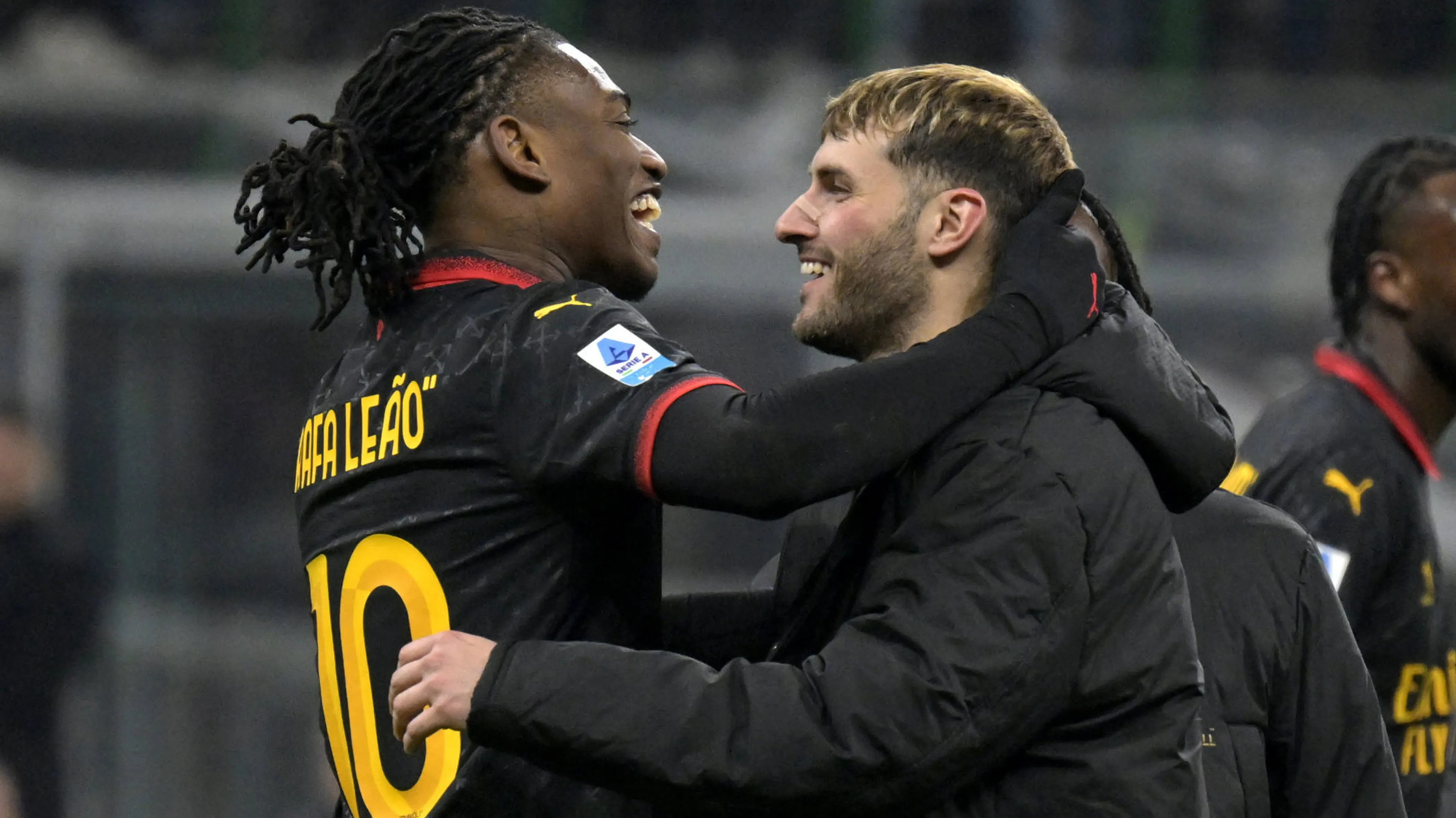 Juve-Milan, chi giocherà tra Leao e Gimenez? Dubbi per Allegri e per il fantacalcio