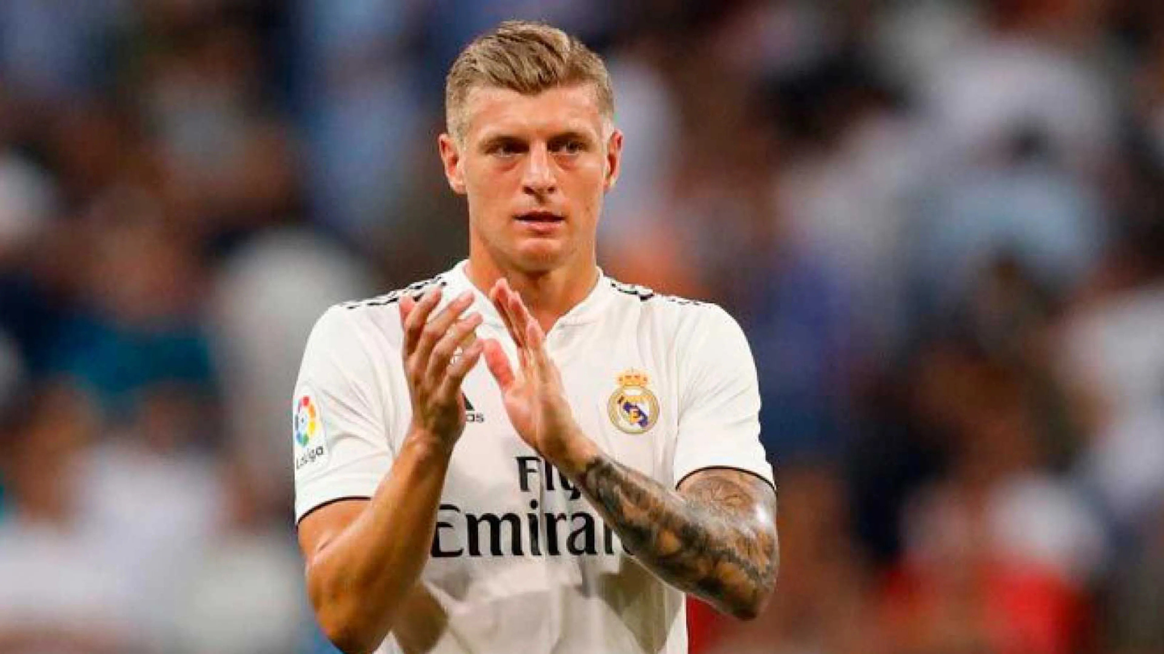 Copertina di Toni Kroos si scaglia contro FIFA e UEFA: “Siamo i loro burattini”