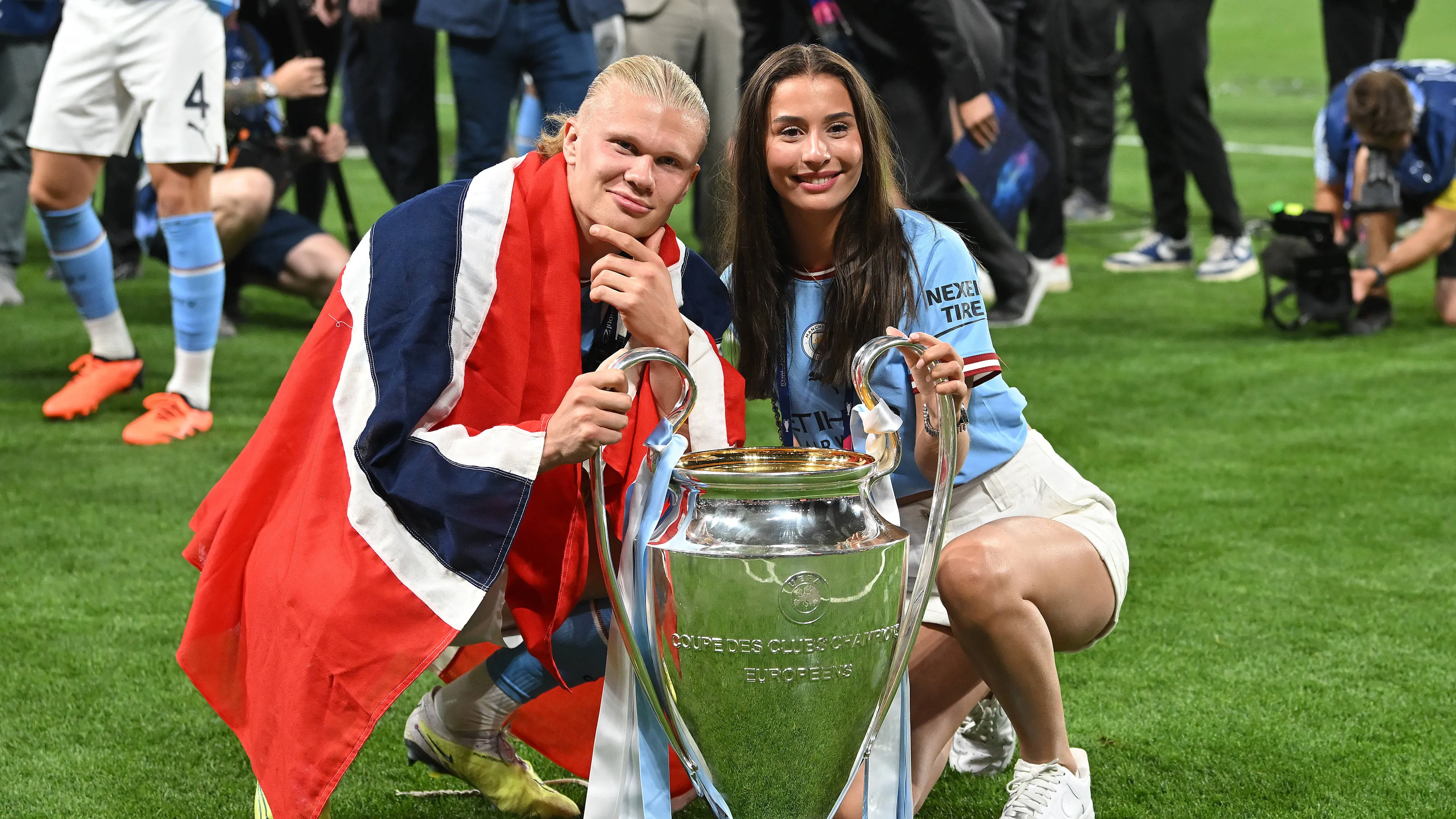 Haaland e la sua ragazza