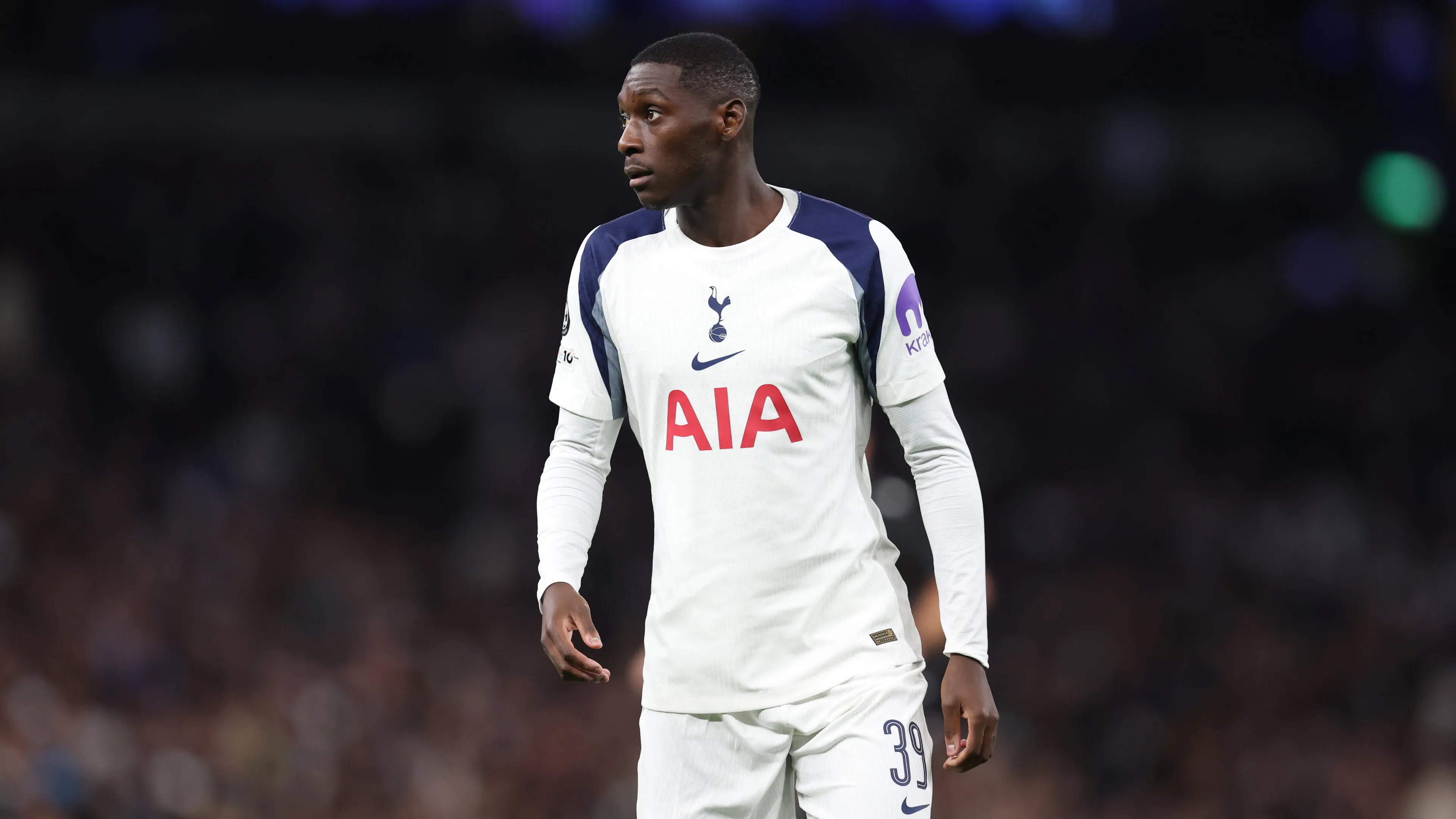 Da titolare alla Juve a "mistero" nel Tottenham. Perchè non gioca Kolo Muani?