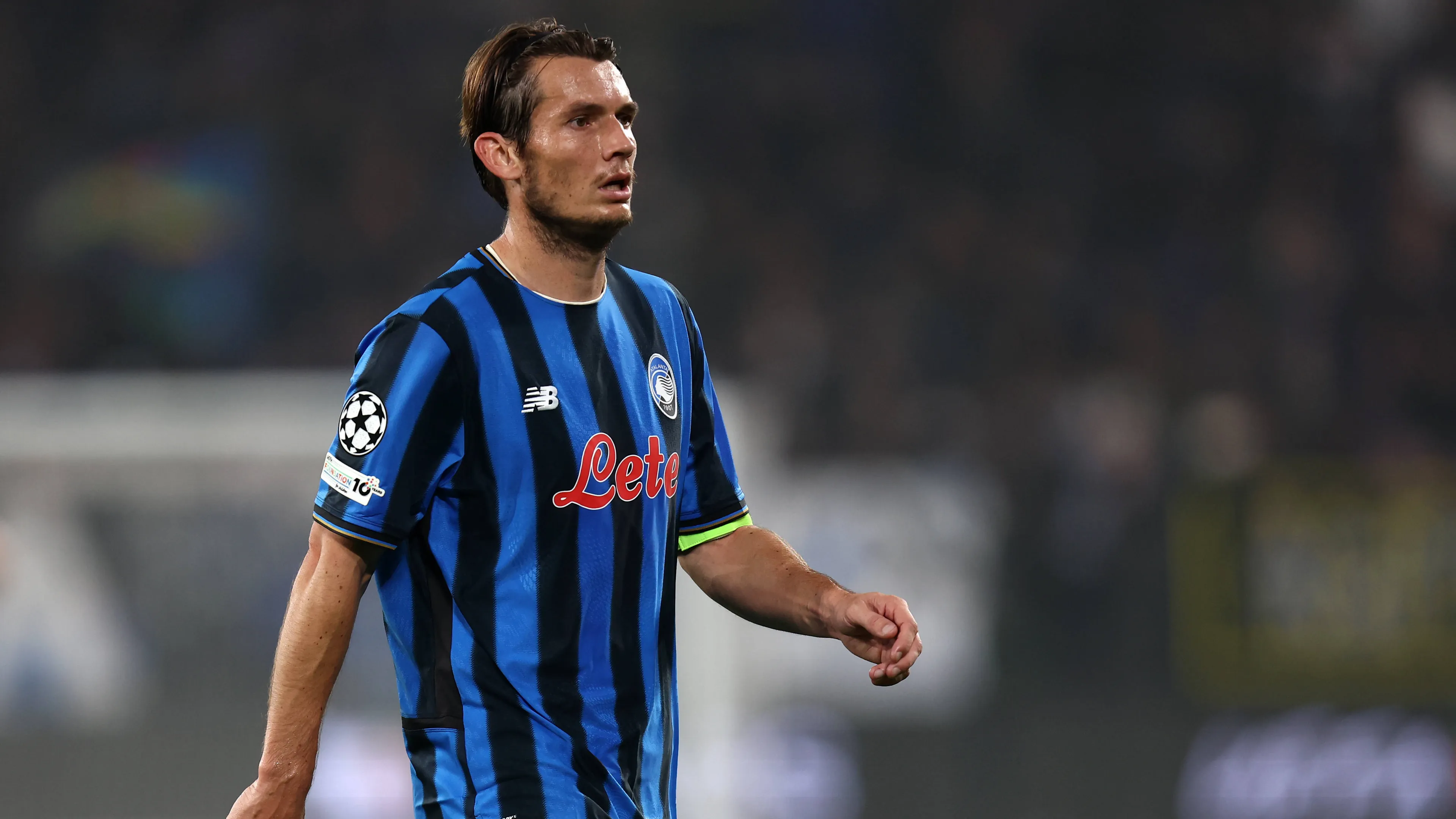 Serie A, Atalanta-Milan infortunio per De Roon. Le sue condizioni