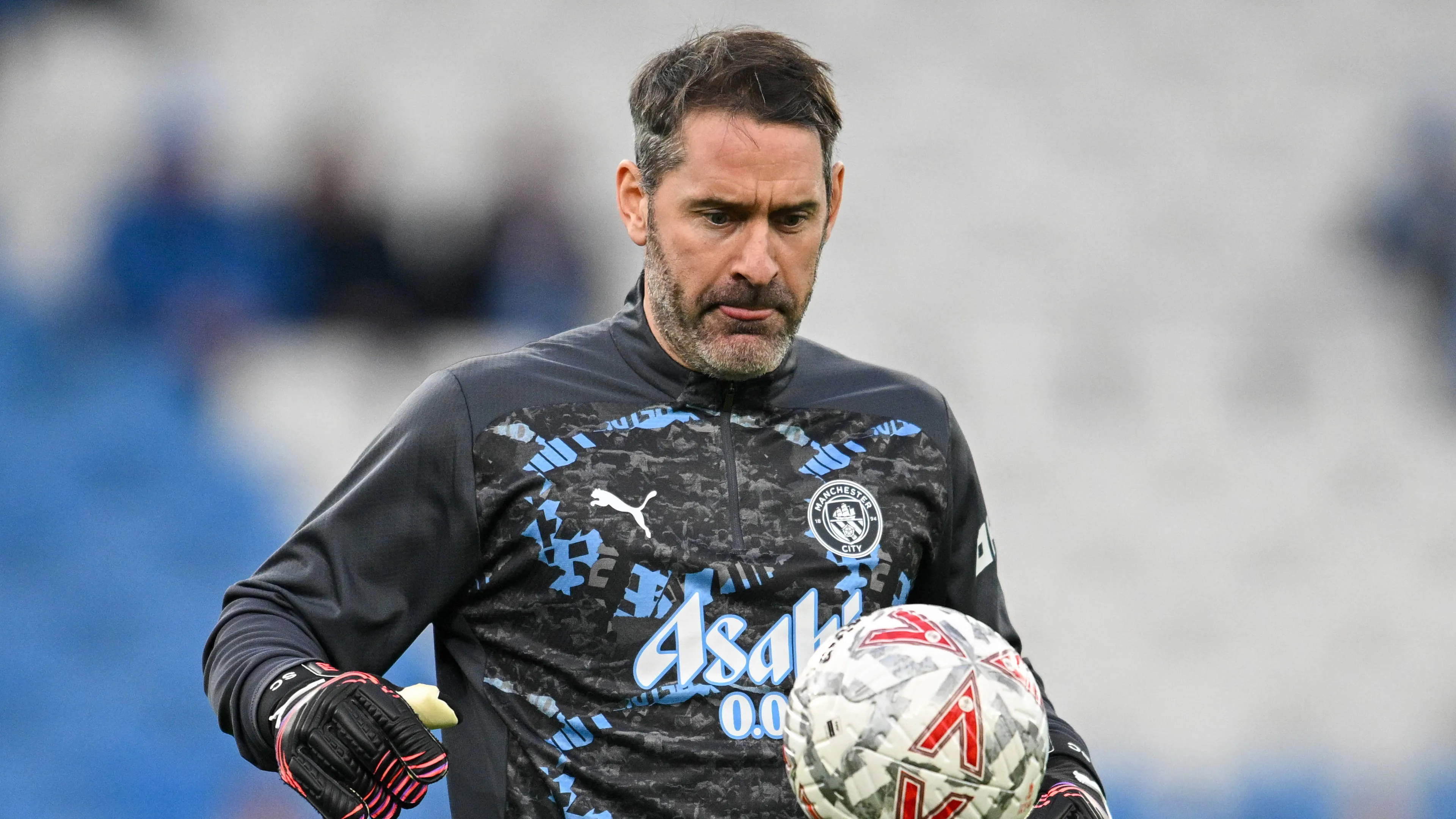 4 partite, 14 trofei: l'incredibile carriera di Scott Carson