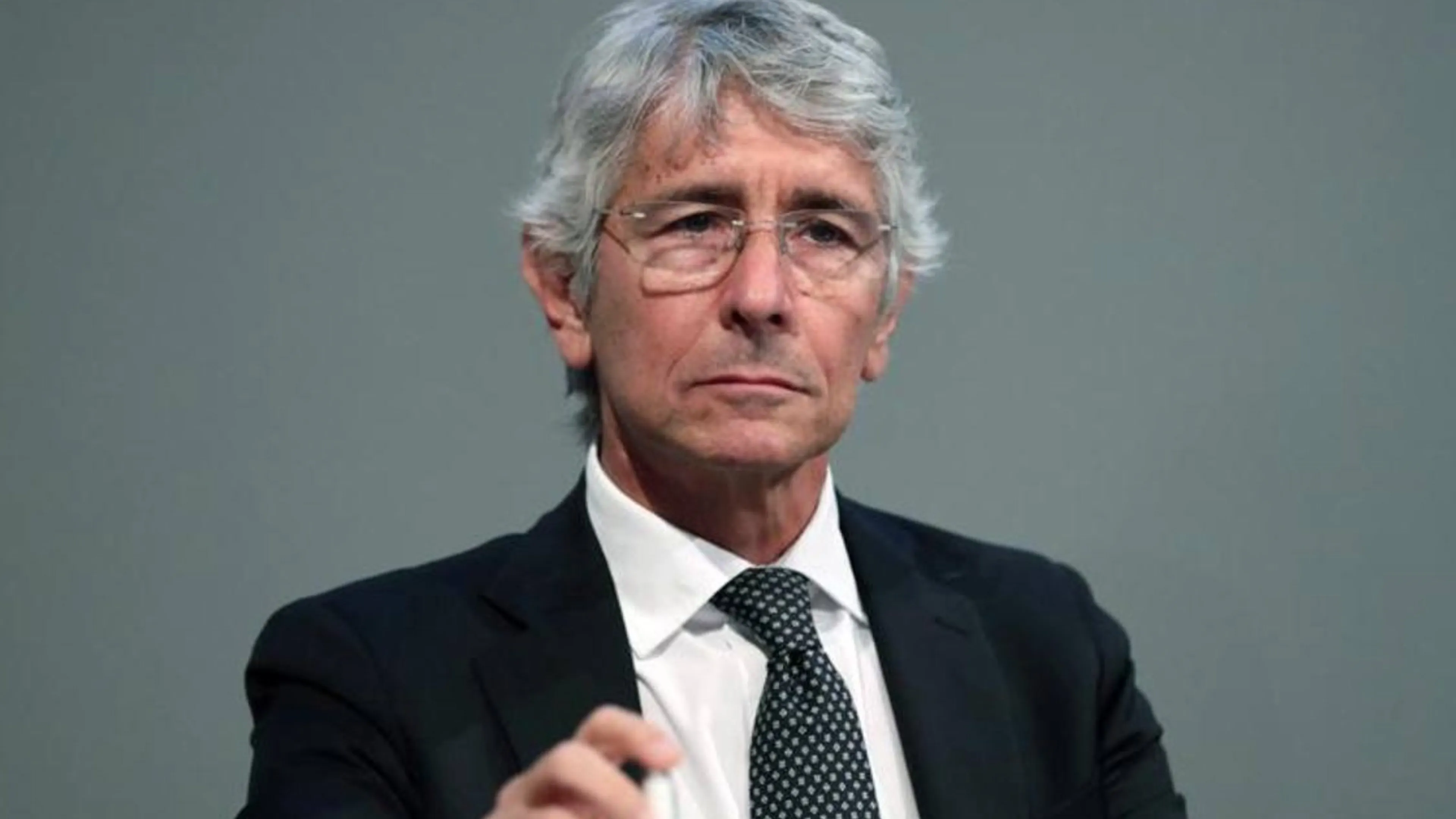 Copertina di Insulti razzisti a Vlahovic, il ministro dello Sport Abodi replica duramente a Gasperini