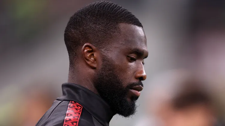 /images/a/c/-/ac-milan-us-lecce-fikayo-tomori-of-ac-milan-looks-on-during-the-coppa-italia-round-of-16-match-beetween-ac-milan-and-us-lecce-at-stadio-giuseppe-meazza-on-september-23-2025-in-milano-italy-milano-stadio-giuseppe-meazza-italy-copyright-xmarcoxcanonieroxjpg_1759058952305.jpg