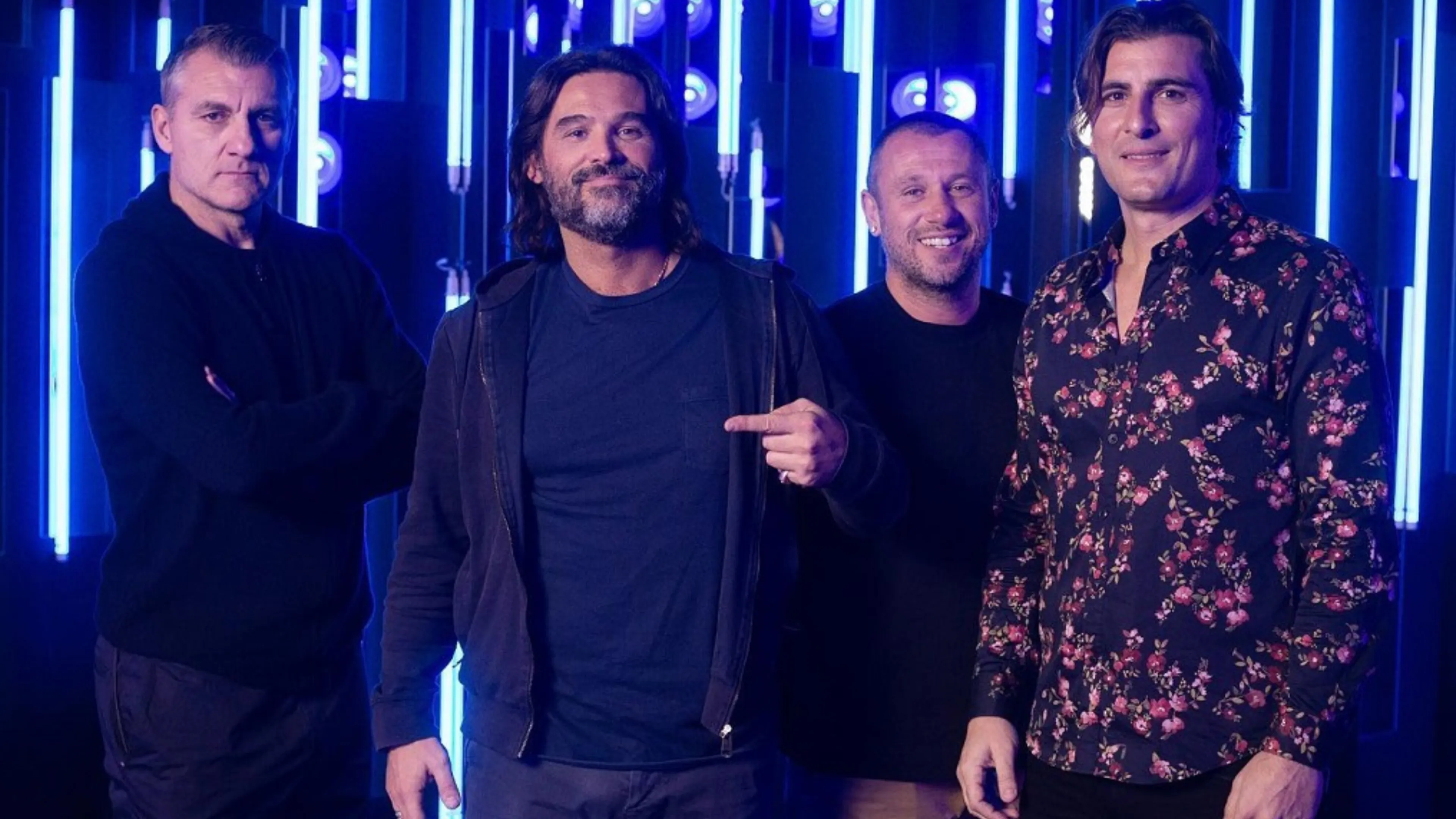 Copertina di Tutta la verità di Adani, Cassano e Ventola sulla Bobo TV: "Vieri ci ha fatto fuori in live! Ecco perché"