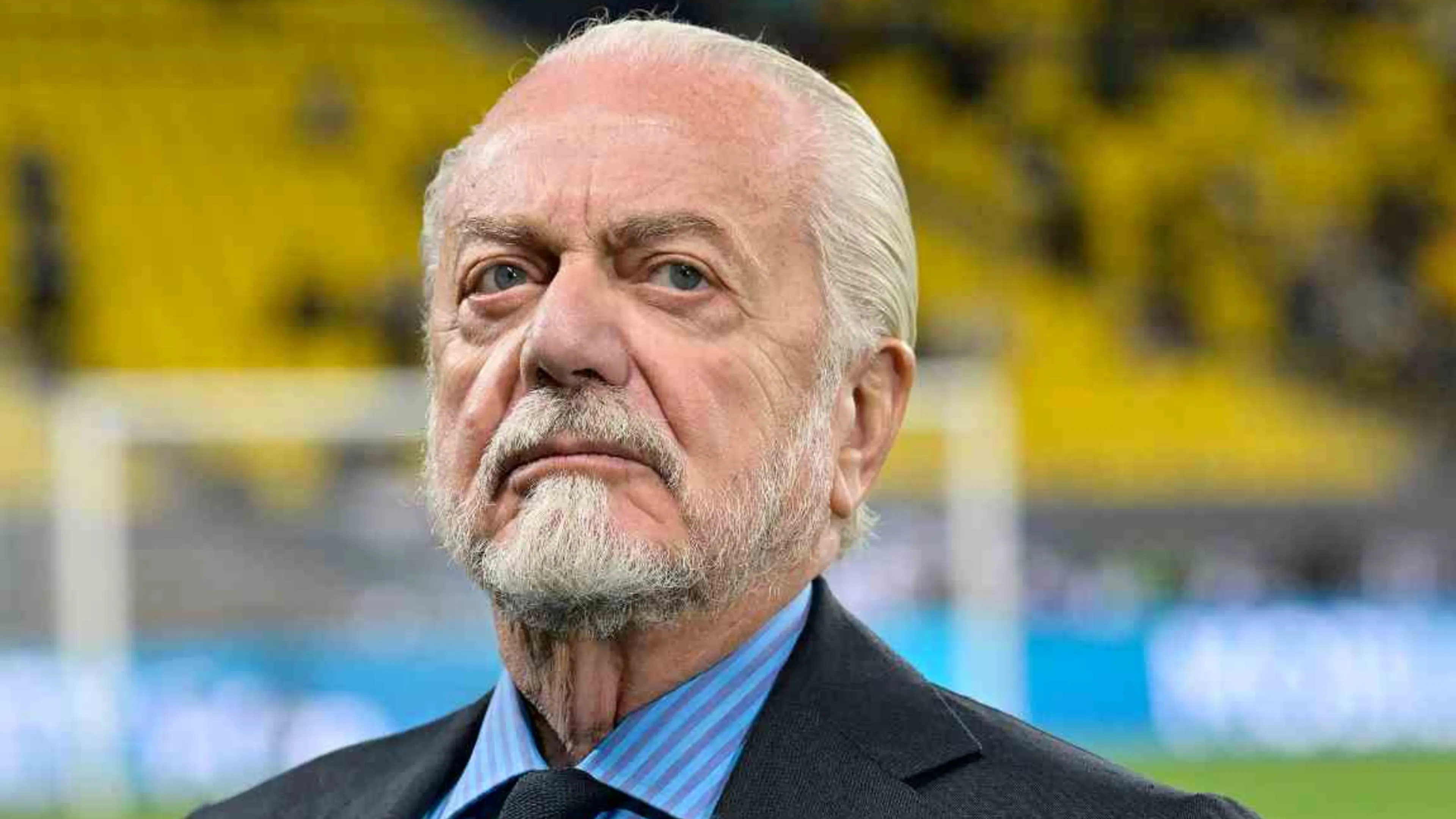 Copertina di De Laurentiis categorico: "Non rinnova? Ce ne faremo una ragione!"