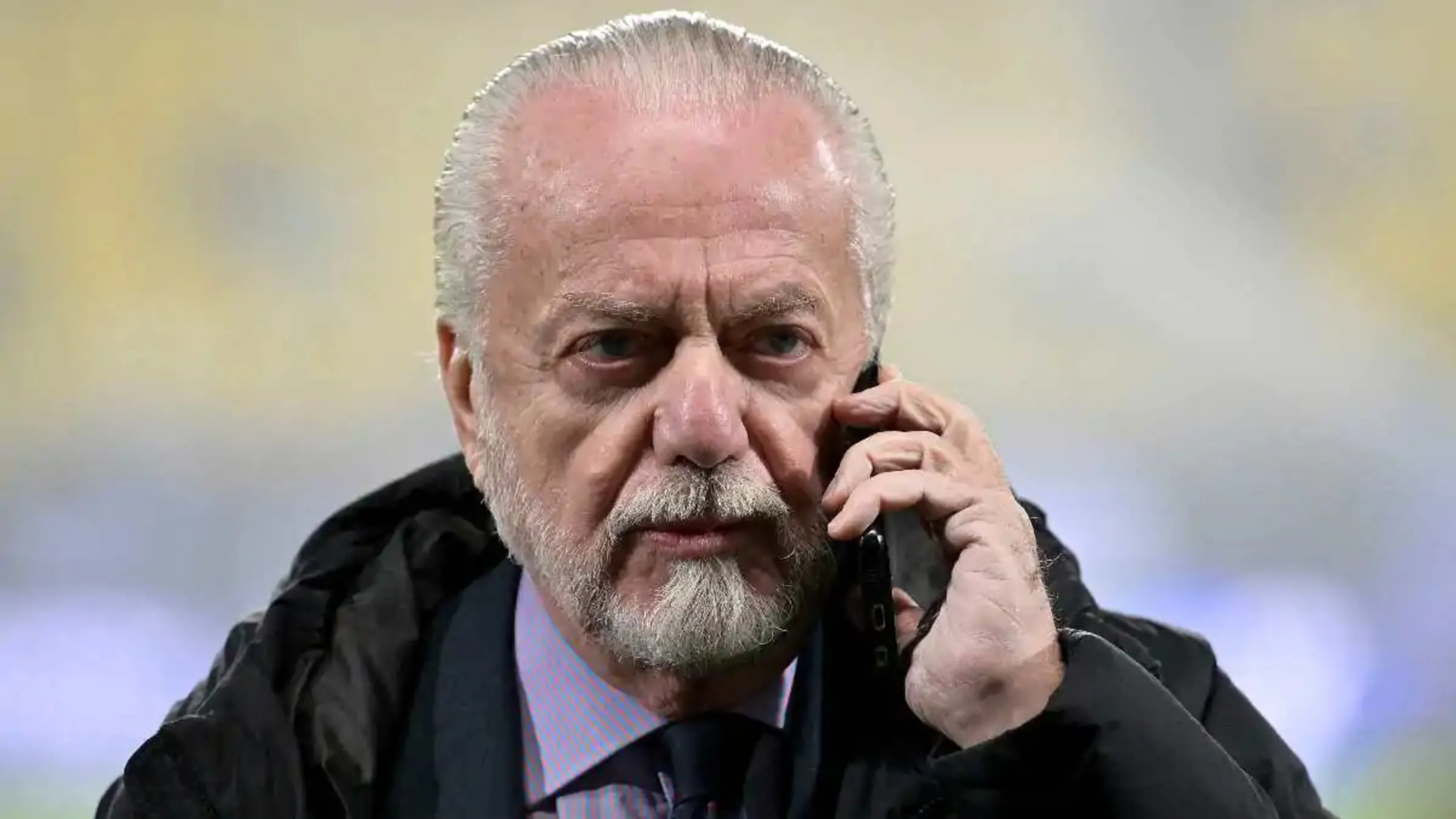 Copertina di De Laurentiis chiede il rinvio di Napoli Fiorentina ma il motivo è surreale!