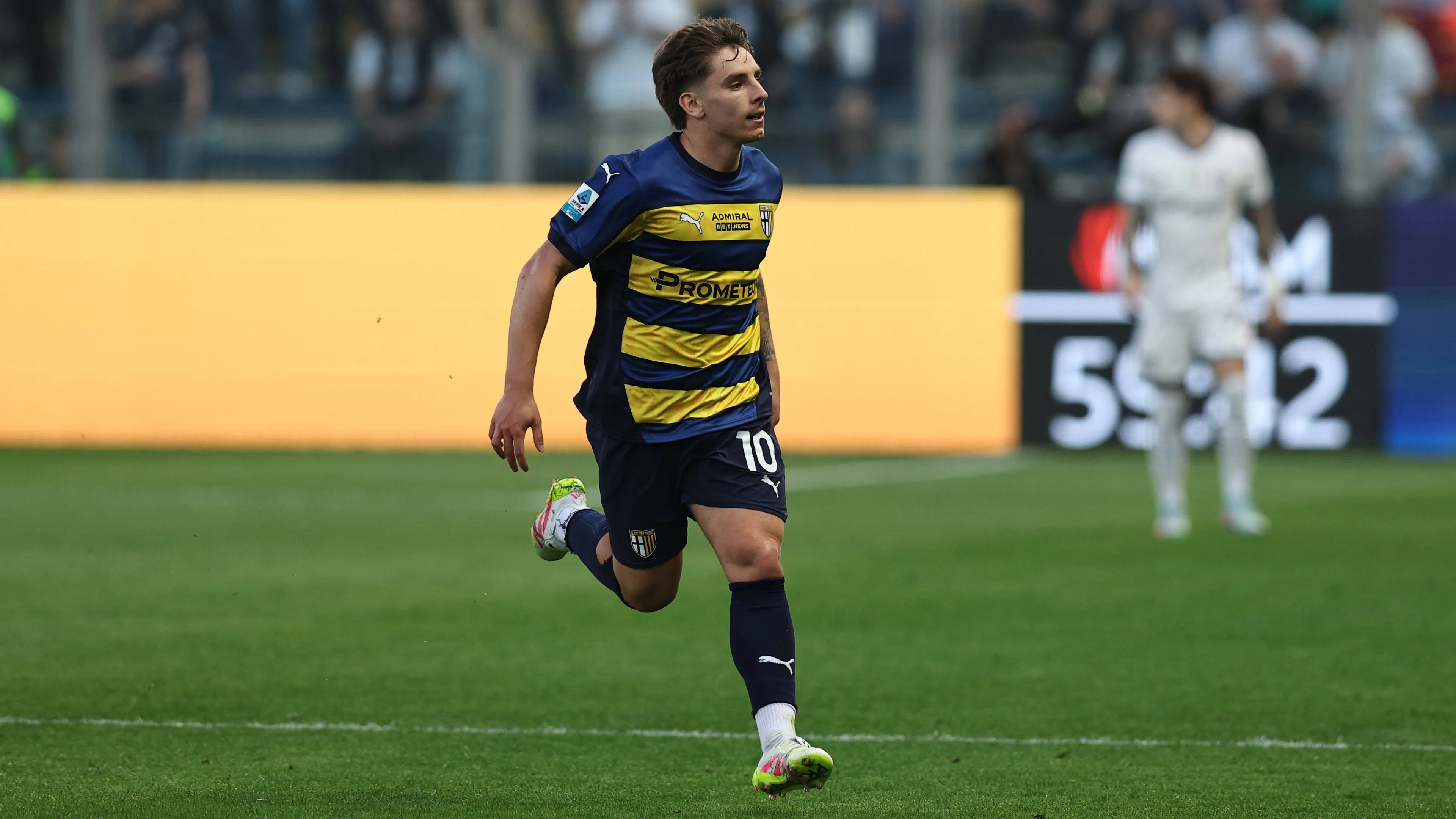 Calciomercato Fiorentina, urgono rinforzi a centrocampo: Bernabé e Frendrup i preferiti