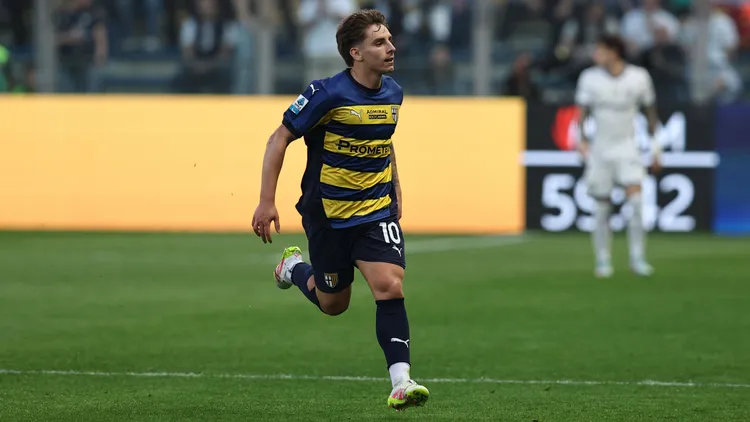 /images/a/d/r/adrian-bernabe-parma-celebrates-after-scoring-his-teams-first-goal-during-the-italian-serie-a-match-between-parma-2-2-inter-at-ennio-tardini-stadium-on-april-5-2025-in-parma-italy-noxthirdxpartyxsales-286863024jpg_1751530262393.jpg
