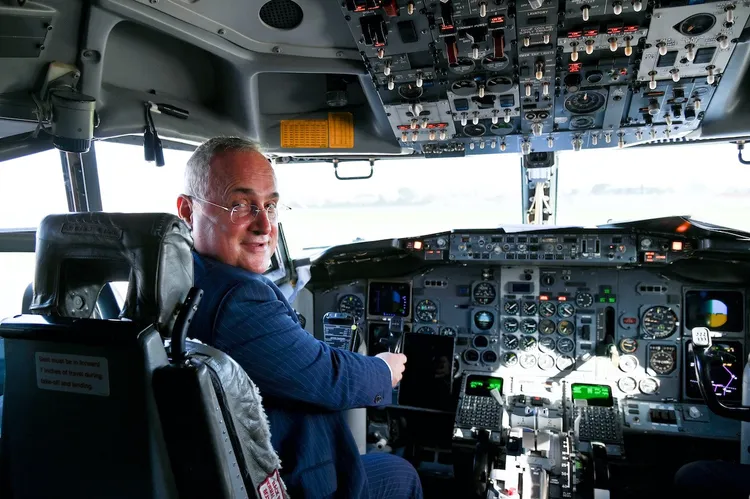 /images/a/e/r/aereo-della-lazio.jpg