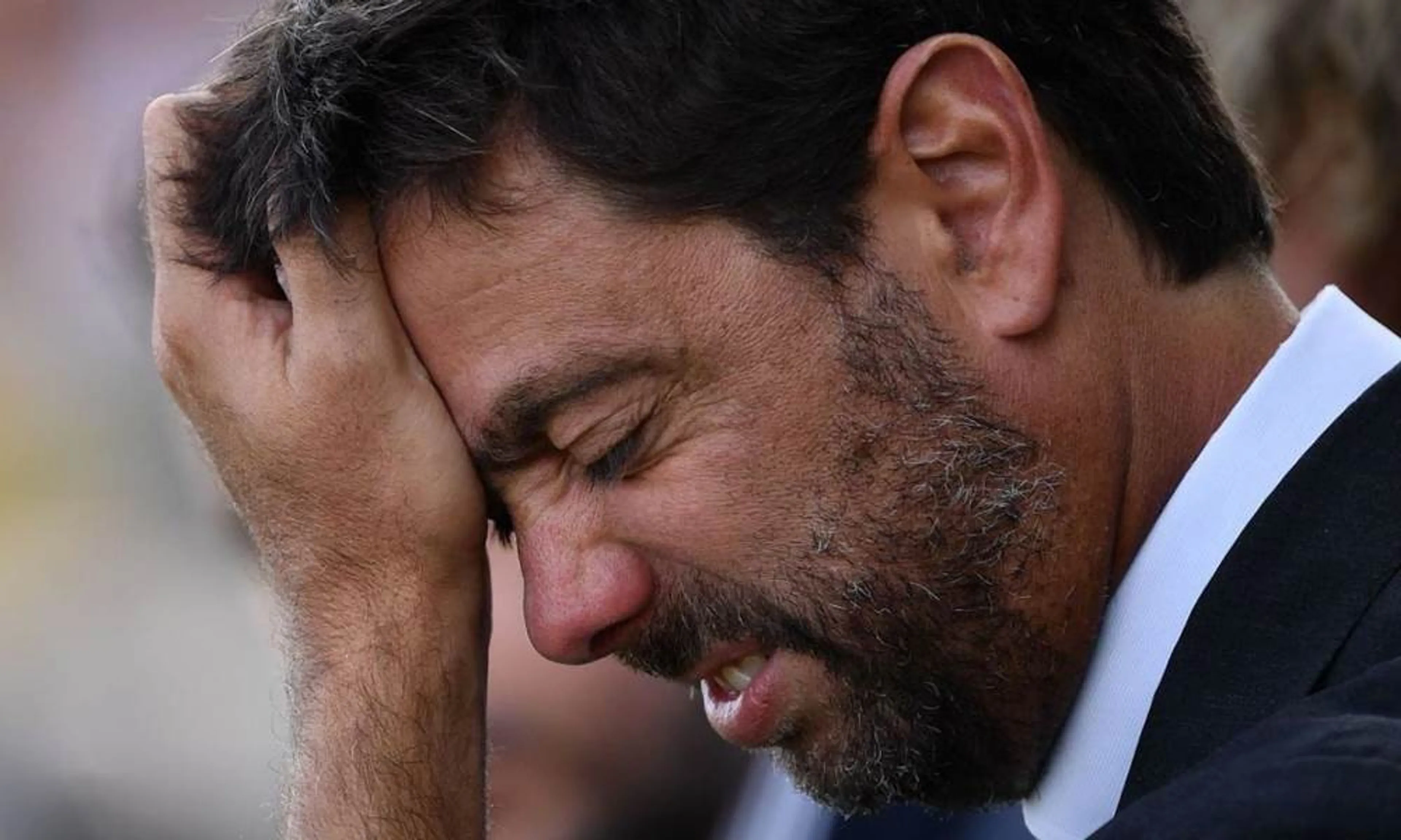Copertina di Agnelli preoccupato: “Ci saranno ingenti perdite. I top club soffriranno, gli altri rischiano…”