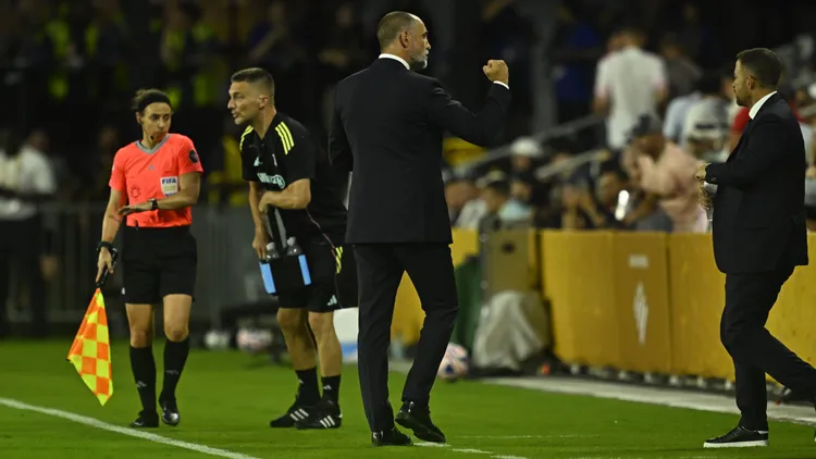 /images/a/l/-/al-ain-v-juventus-fifa-club-world-cup-2025-washington-dc-united-states-june-18-juventuss-head-coach-igor-tudor-2nd-r-celebrates-after-his-team-scoring-a-goal-during-the-fifa-club-world-cup-2025-group-g-match-between-al-ain-and-juventus-at-audi-field-stadium-on-june-18-2025-in-washington-dc-celal-gunes-anadolu-washington-dc-united-states-editorial-use-only-please-get-in-touch-for-any-other-usage-copyright-x2025xanadoluxcelalxgunesxjpg_1750399393858.jpg