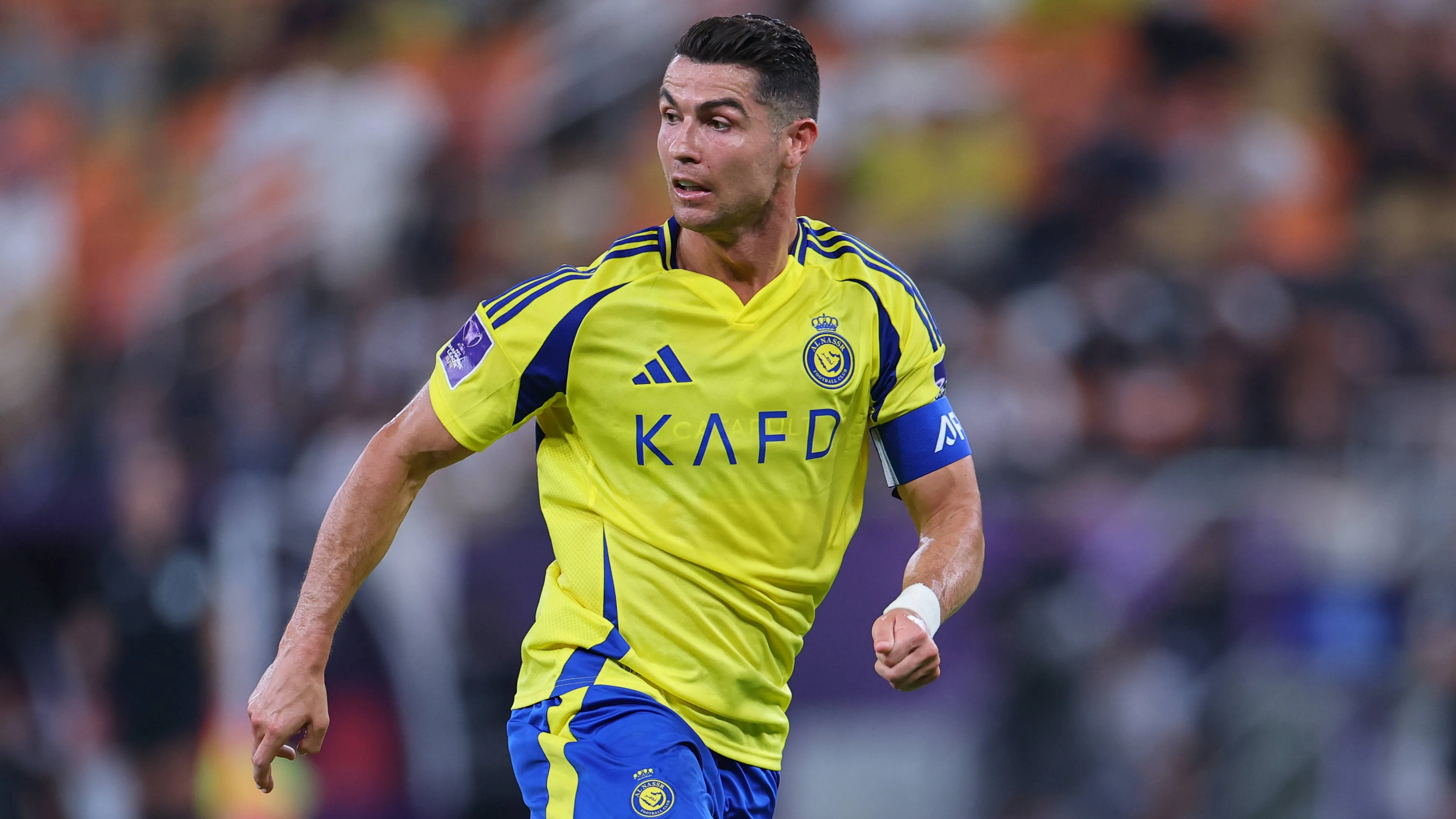 Cristiano Ronaldo resta all'Al-Nassr