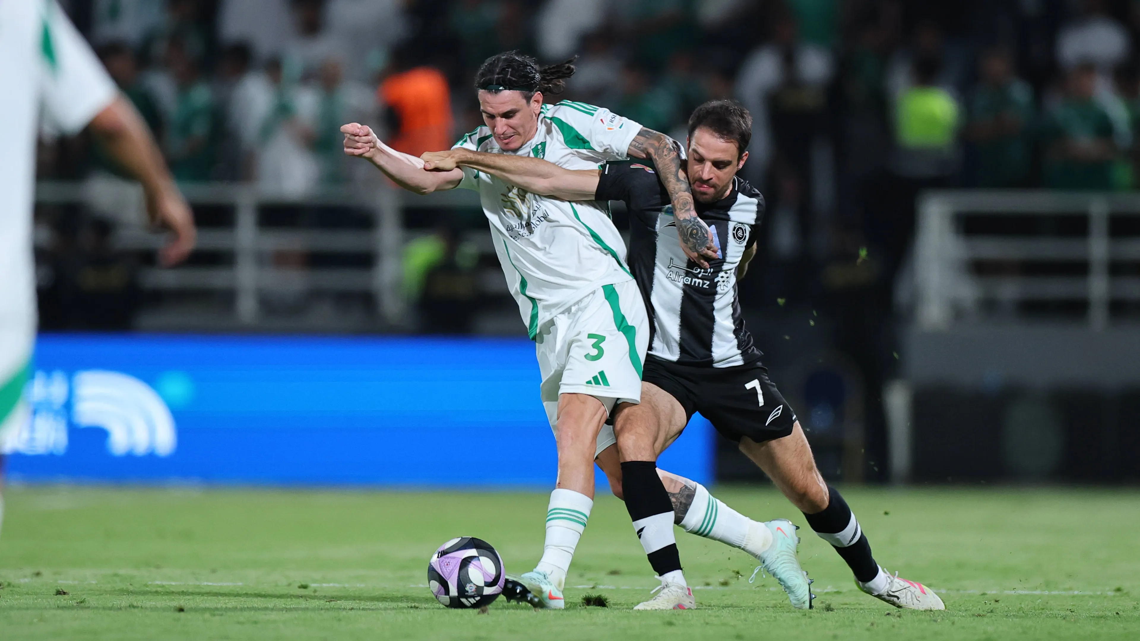 Calciomercato Lazio, si guarda agli svincolati: piacciono Bonaventura e Junior Firpo