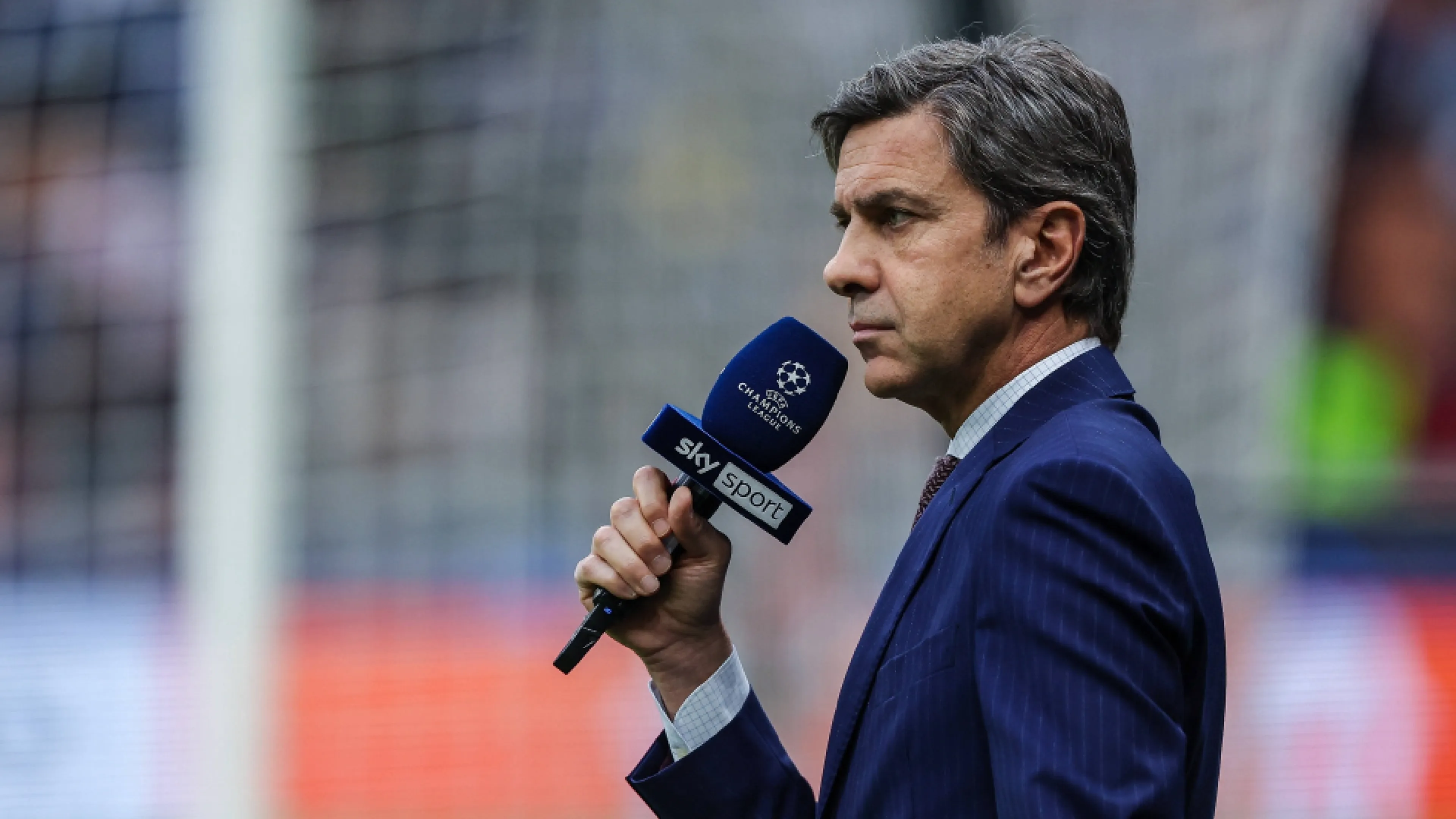 Copertina di Milan, parla Costacurta: dalla contestazione ("ingenerosa") dei tifosi al successore di Pioli