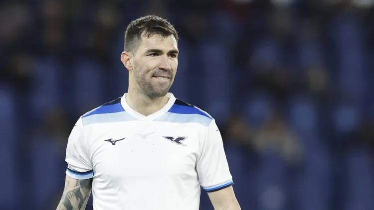/images/a/l/e/alessio-romagnoli-difensore-lazio.jpg