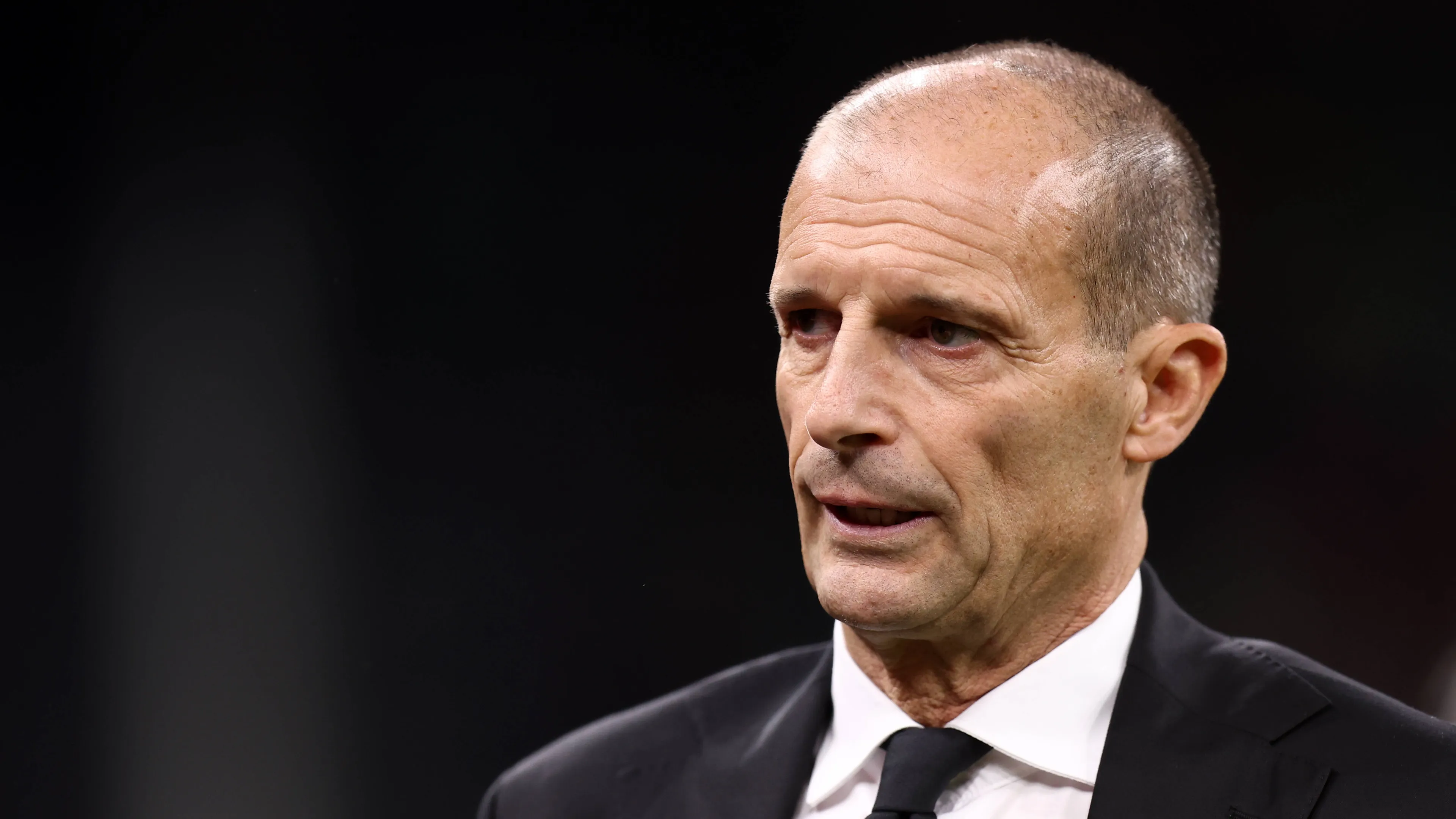Allegri: "Spiace per Tudor". Poi "difende" l'Inter e commenta gli episodi arbitrali