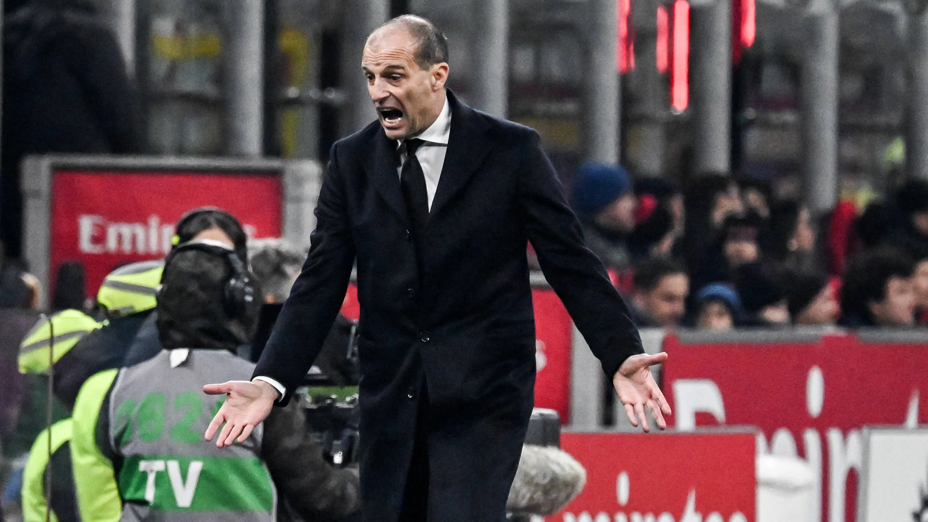 Milan-Lazio, svelati retroscena su Allegri al termine del match