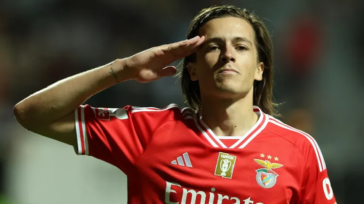 /images/a/l/v/alvaro-carreras-benfica-juve.jpg
