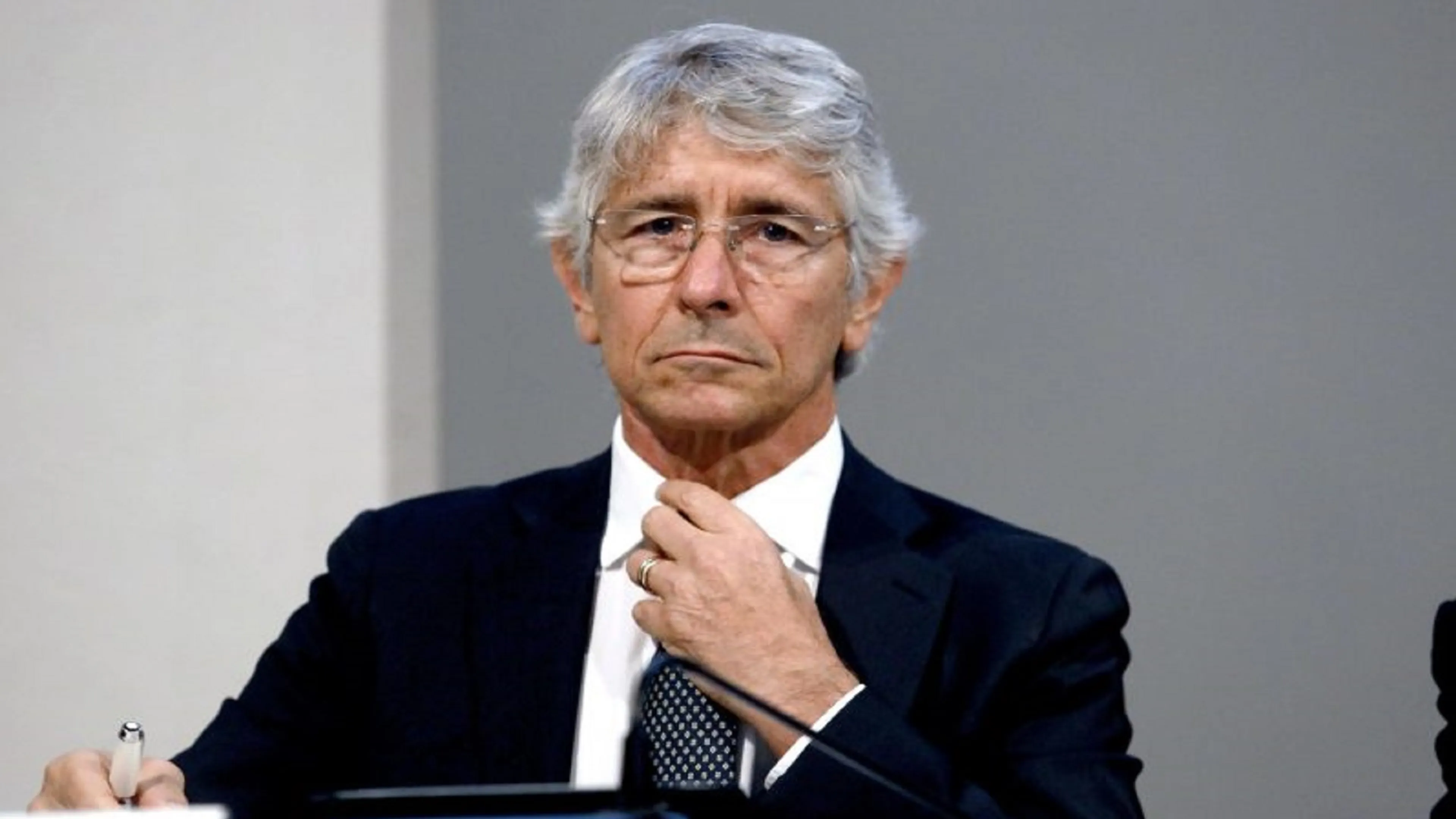 Abodi la spara grossa su Jankto e il Gay Pride. Bufera sul Ministro dello Sport