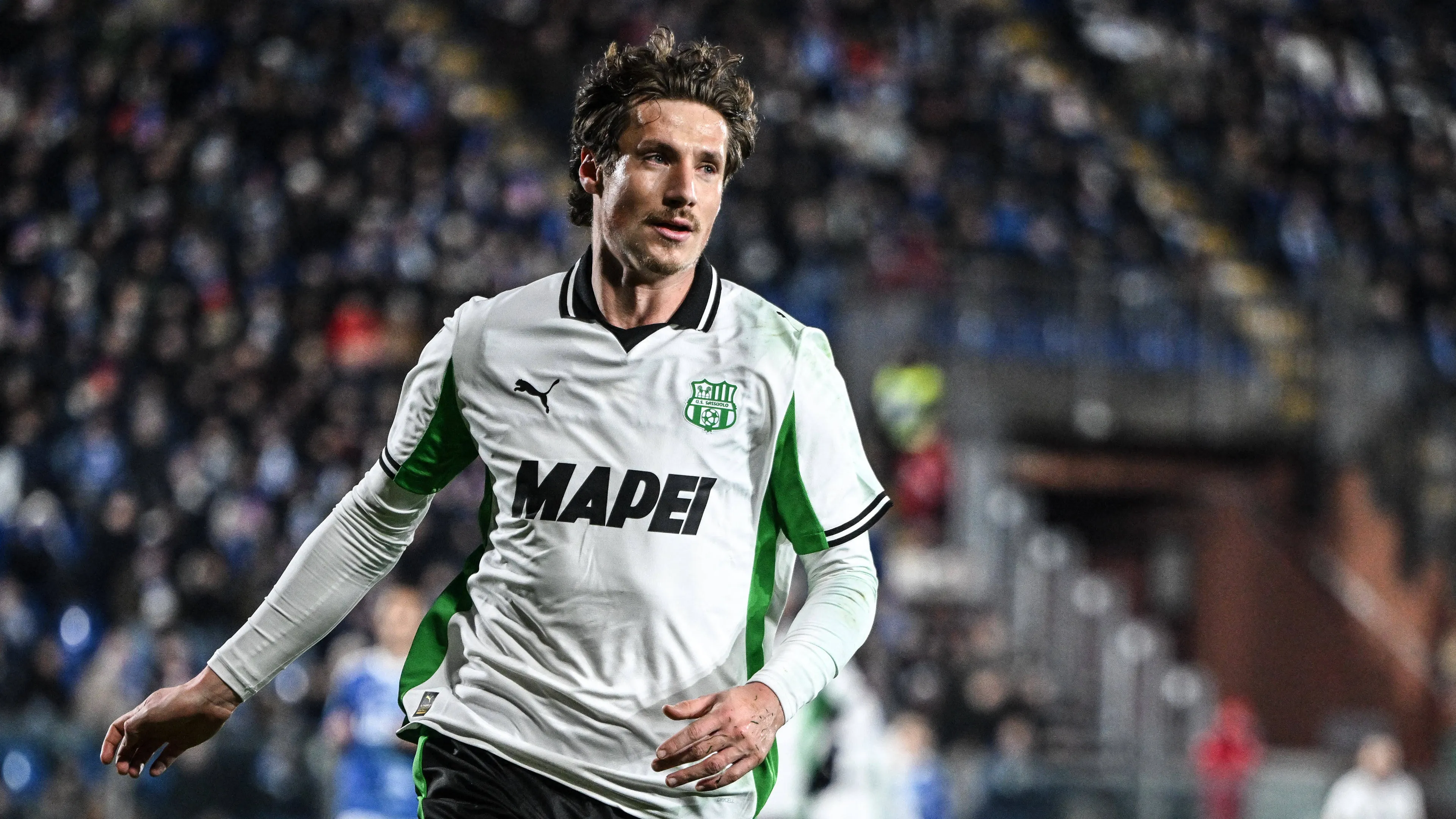 Calciomercato, la Serie A scatena l'asta per Pinamonti. La situazione