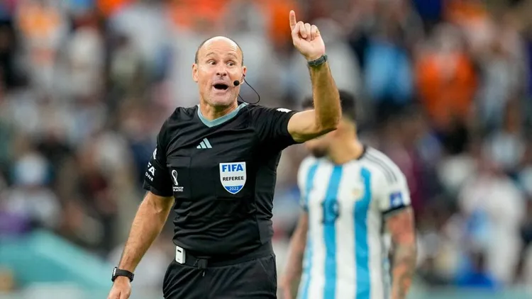 /images/a/r/b/arbitri-mateu-lahoz-1024x576.jpg