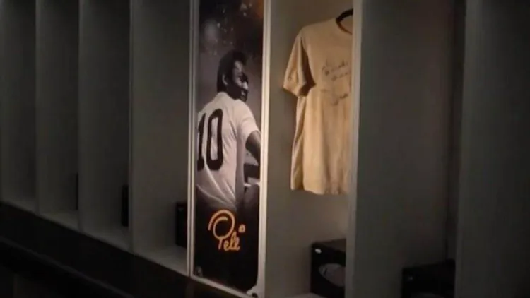 /images/a/r/m/armadietto-pele.jpg