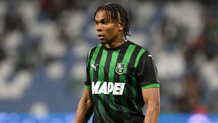 /images/a/r/m/armand-lauriente-serie-b-2024-25-sassuolo-carrarese-2-0-azione-action-single-shot-serie-b-2024-25-sassuolo-carrarese-2-0jpg_1753338908263.jpg