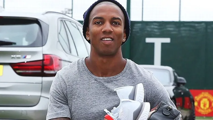 /images/a/s/h/ashley-young.jpg
