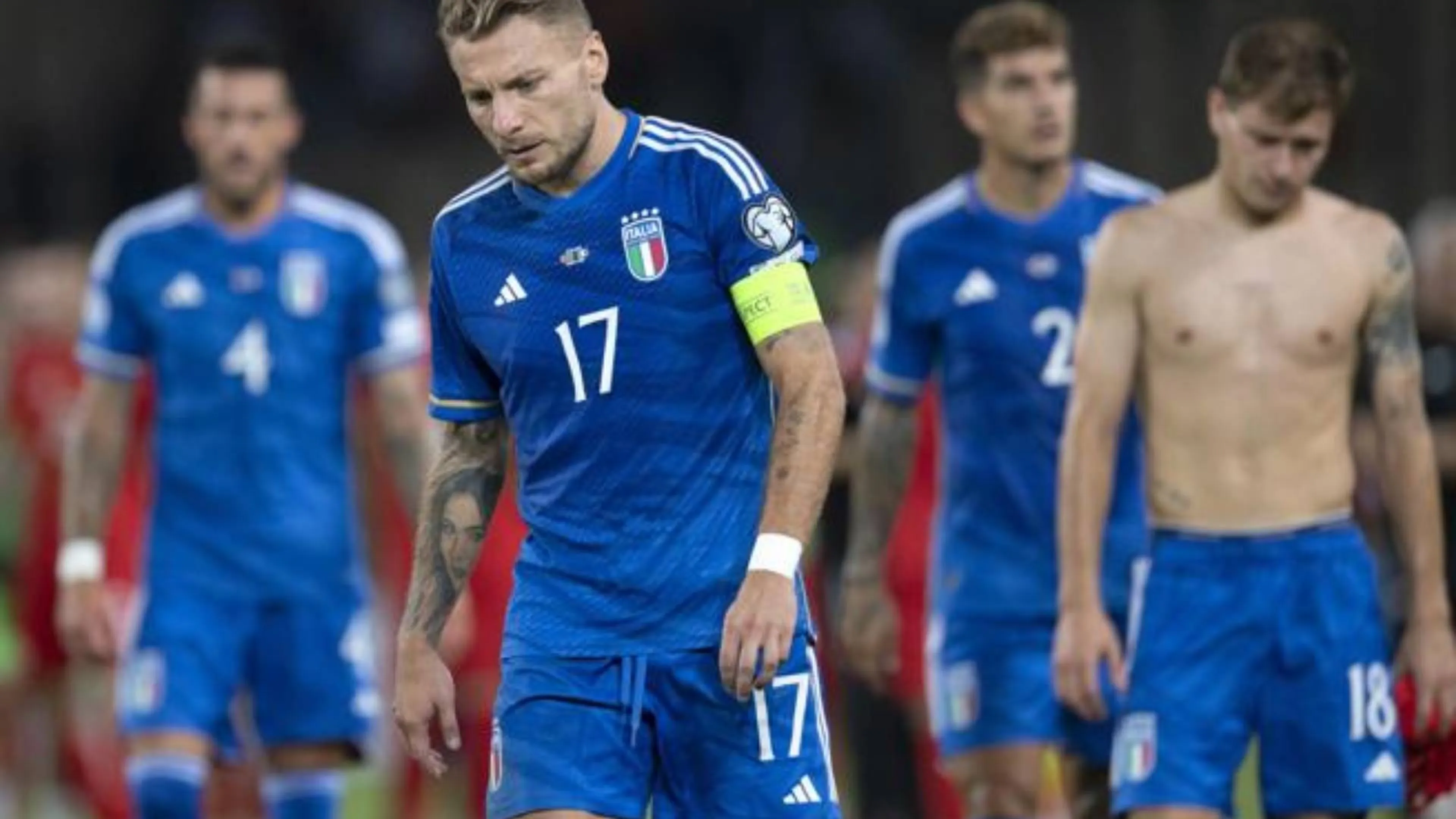 Copertina di Polveri bagnate: l'attacco dell'Italia ha 100 gol in meno dell'Inghilterra e Mbappe vale tutti gli azzurri