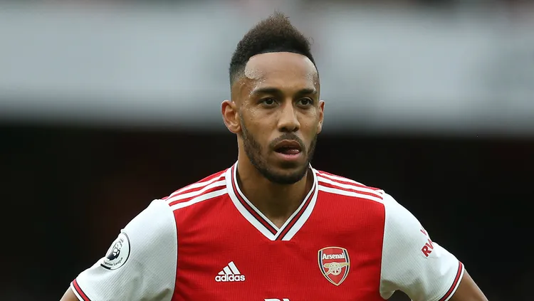 /images/a/u/b/aubameyang-1-1.jpg