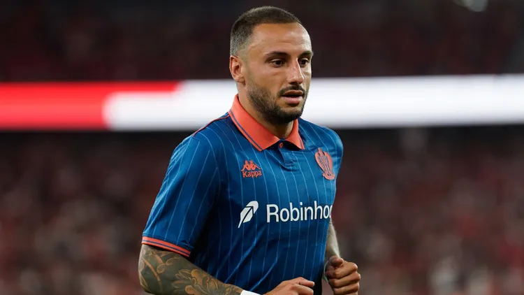 /images/a/u/g/august-12-2025-lisbon-portugal-jonathan-clauss-of-ogc-nice-is-seen-in-action-during-uefa-champions-league-2025-26-third-qualifying-round-2nd-leg-between-sl-benfica-and-ogc-nice-at-estadio-da-luz-final-score-sl-benfica-20-ogc-nice-lisbon-portugal-zumas197-20250812aaas197183-copyright-xbrunoxdexcarvalhoxjpg_1756713196186.jpg