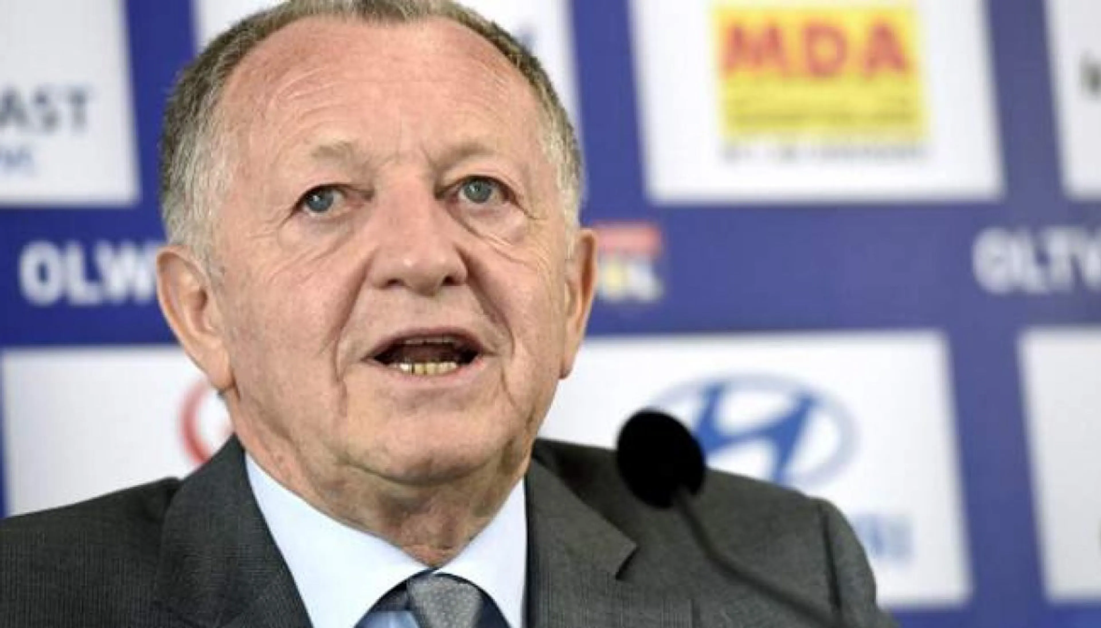Copertina di Stop Ligue 1, Aulas attacca ancora: “Siamo stati degli str****”