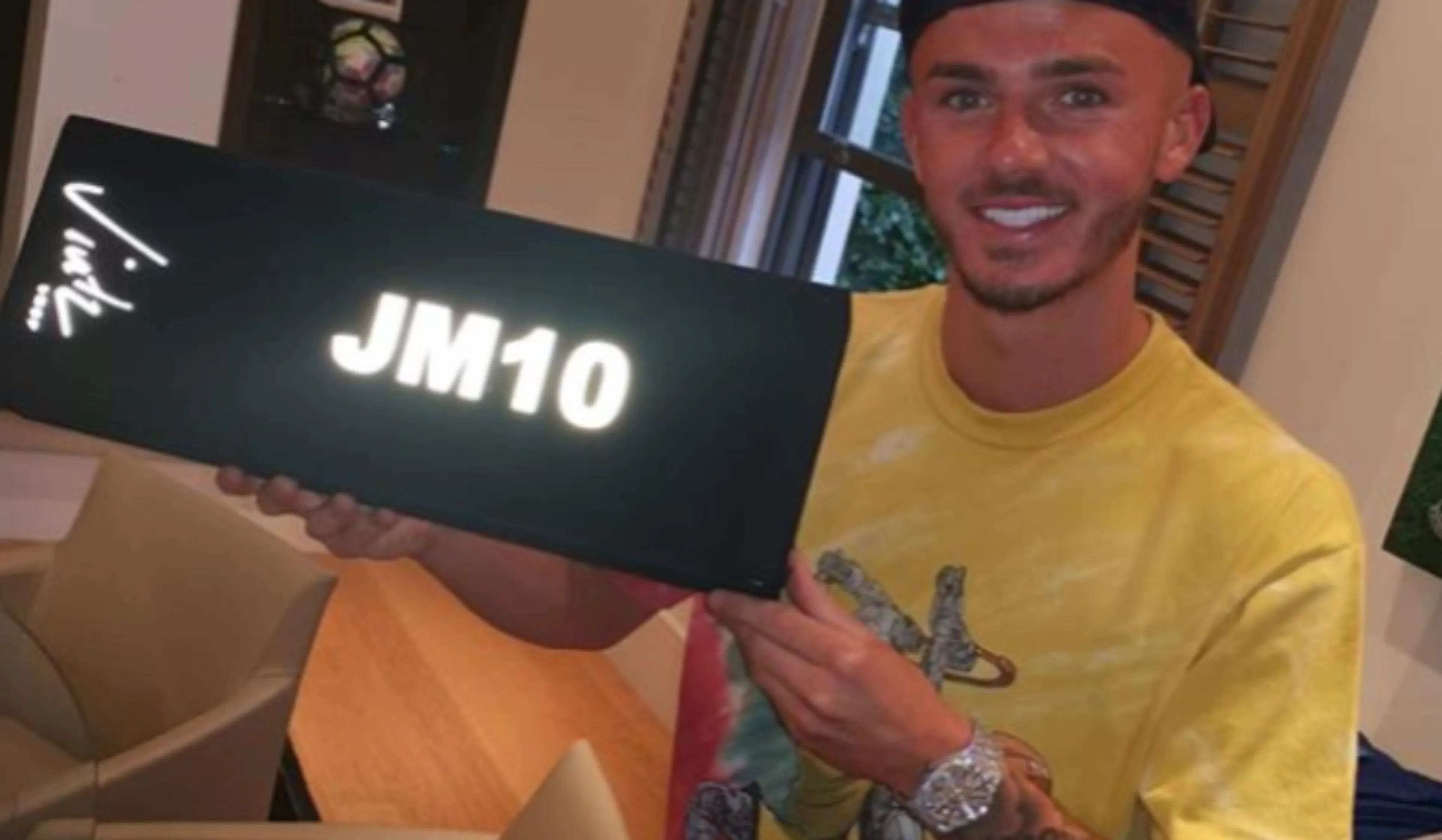 Copertina di BOTTE, FESTE E GOL. I NUOVI “BAD BOYS” DEL CALCIO 